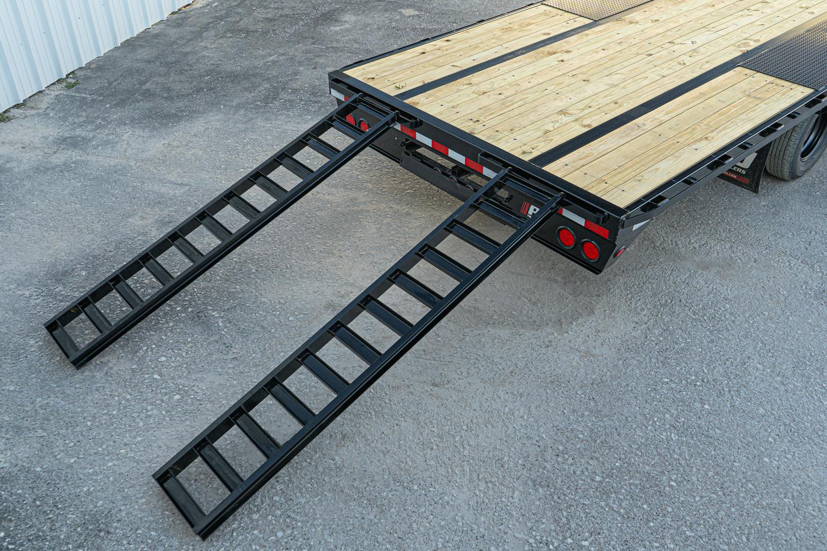 PJ Trailers 32'x102" Gooseneck Low Pro Flatbed Trailer w/ Duals (LD) - Image 18