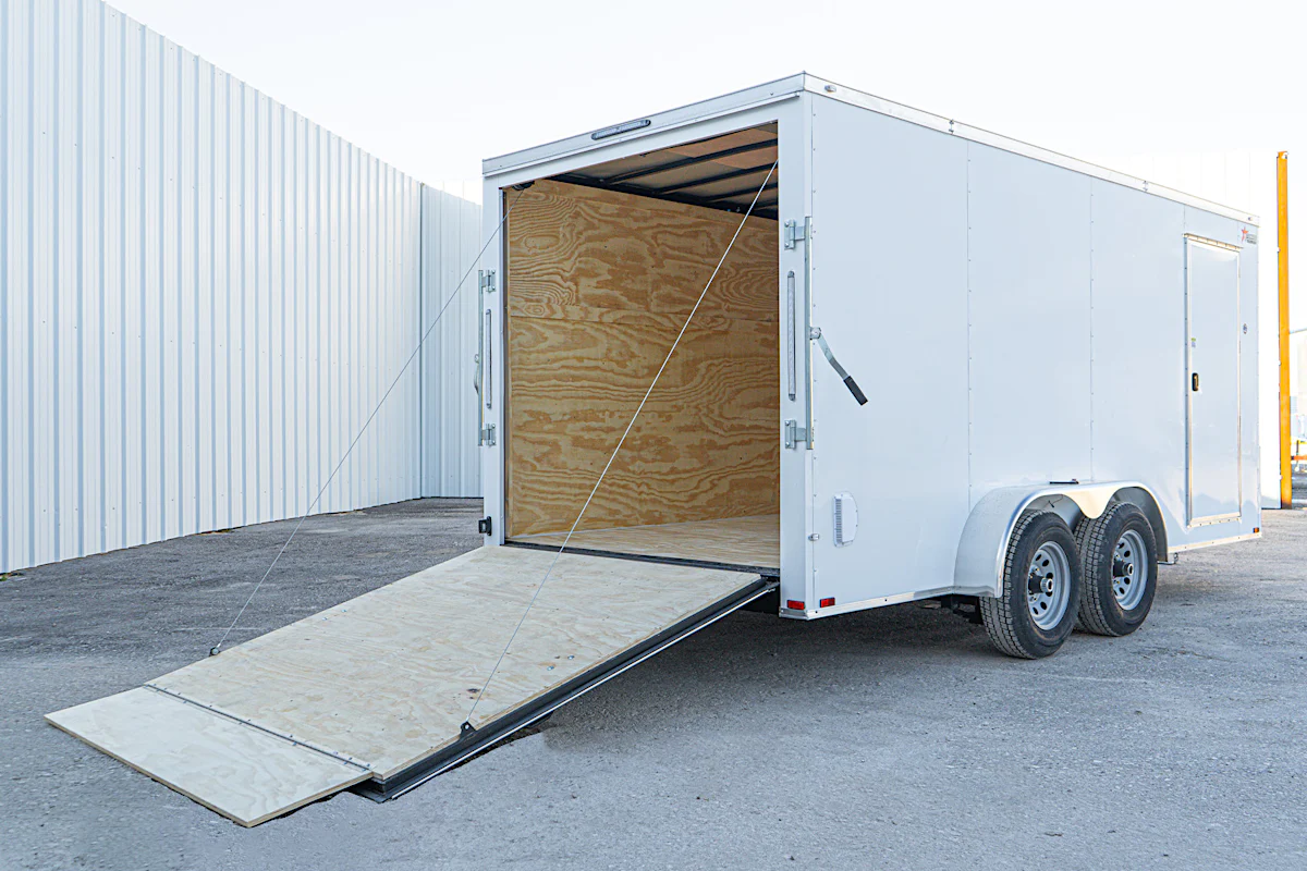 Spartan 7'x16' Enclosed Cargo Trailer w/ Rear Ramp Door (C2) - Stock #85058 - Image 4 of 7 Spartan 7'x16' Enclosed Cargo Trailer w/ Rear Ramp Door (C2) - Stock #85058 - Image 4 of 7