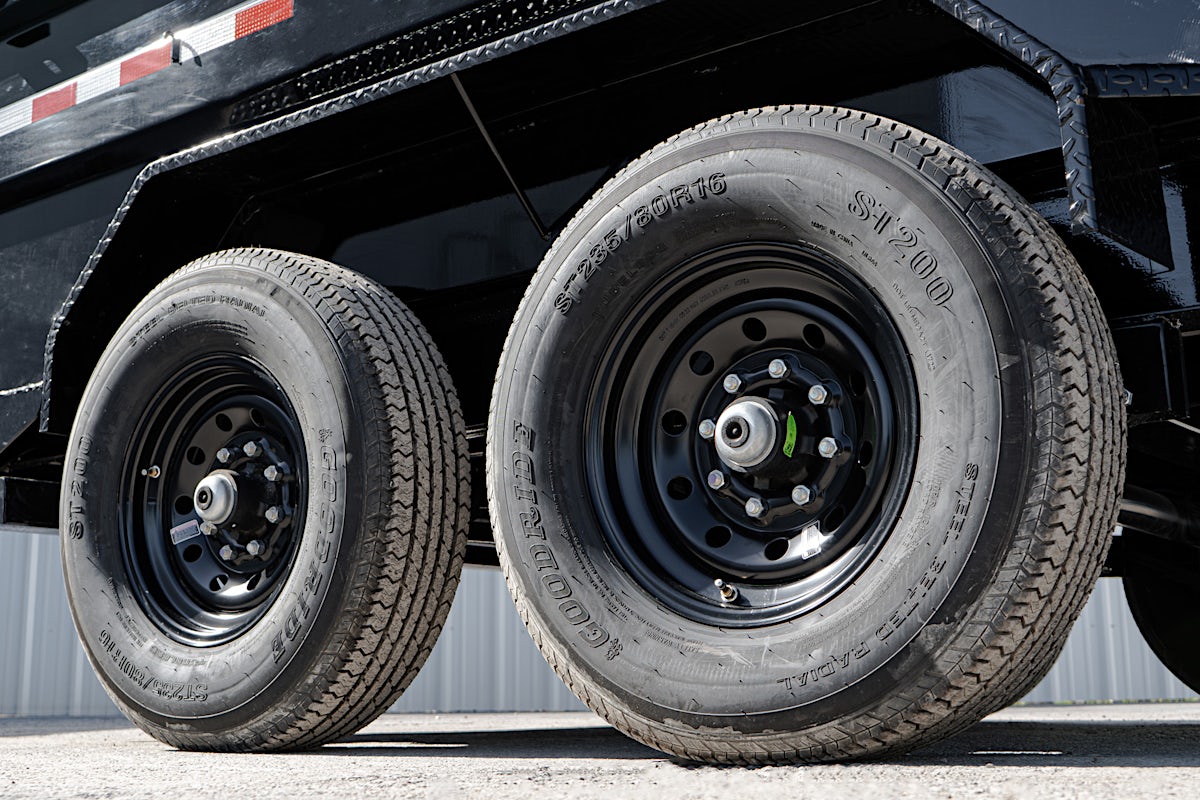 PJ Trailers 14'x83" GN Telescopic Dump Trailer w/ 3' Sides (DT) - Image 19