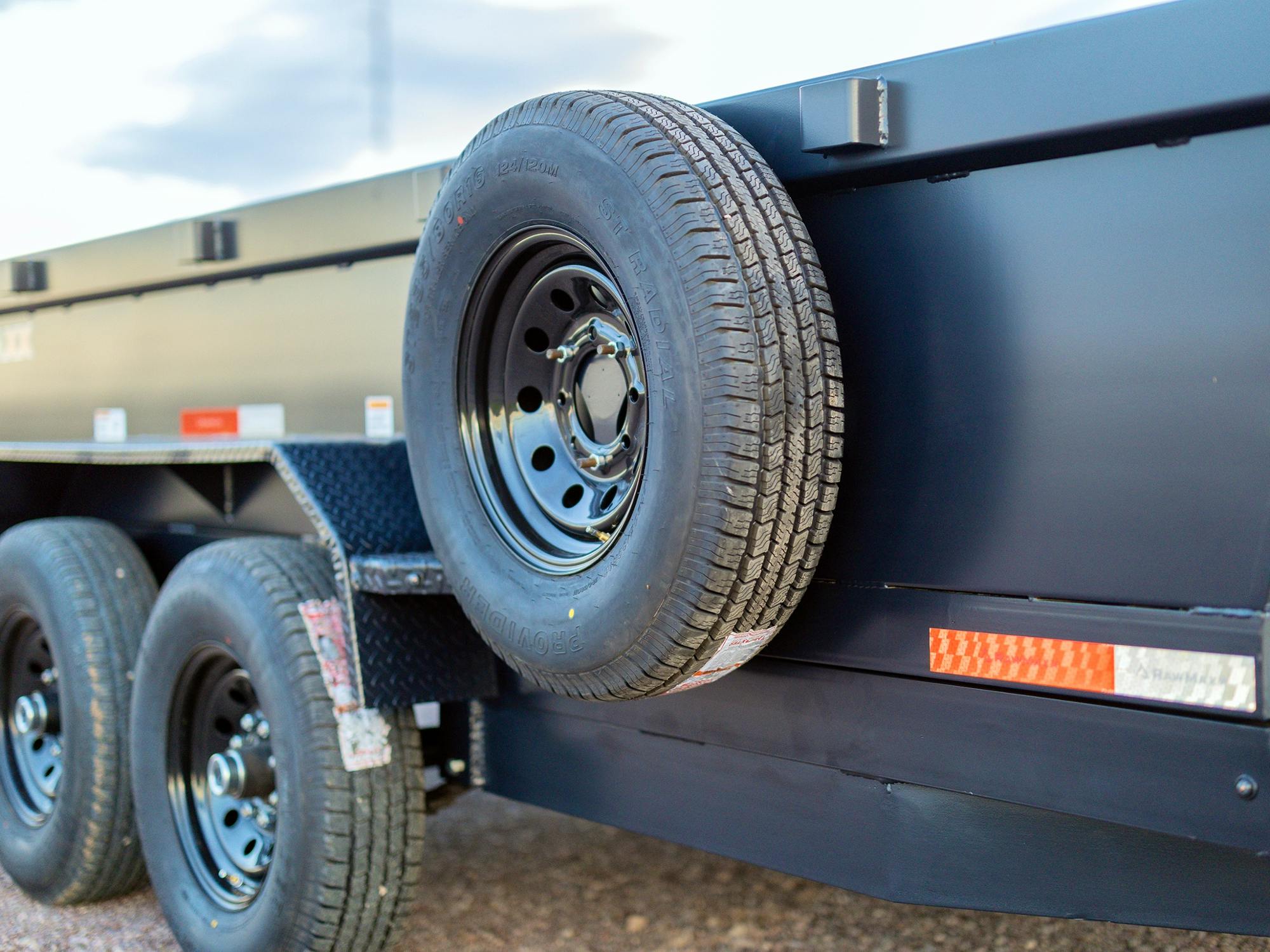 RawMaxx PKX 14' × 83" Scissor Lift Dump Trailer