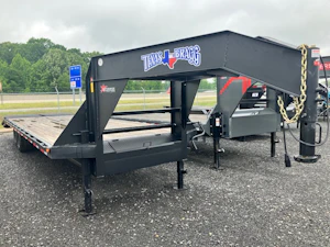 Texas Bragg 28'X102" Gooseneck Flatbed Trailer w/ 5' Dovetail