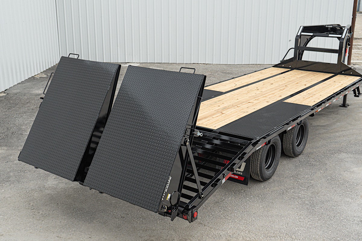 PJ Trailers 25'x102" Gooseneck Low Pro Flatbed Trailer w/ Duals (LD) - Image 23