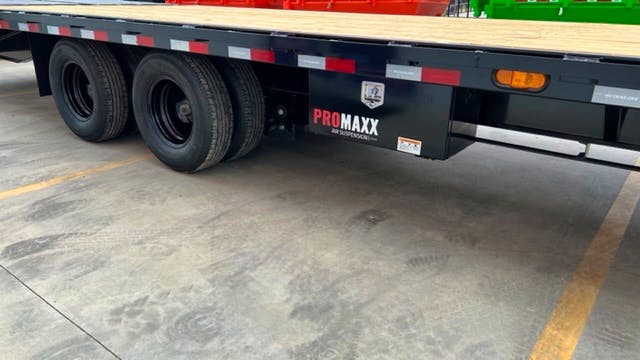 PJ Trailers 40'x102" Flatbed Trailer w/ Duals & Air-ride (FD) - Image 5