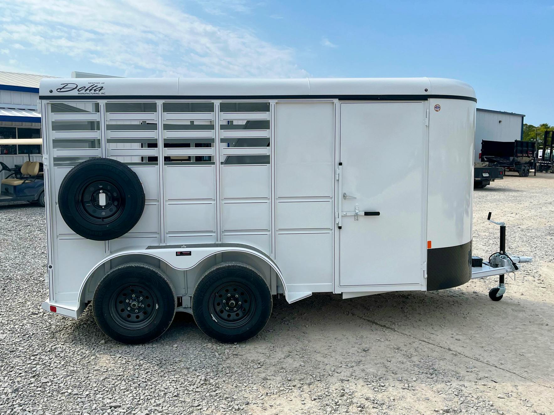 Delta 14' 500 Series 2 Horse Slant Stock Combo Trailer (RH) - Stock #85473 - Image 5 of 6