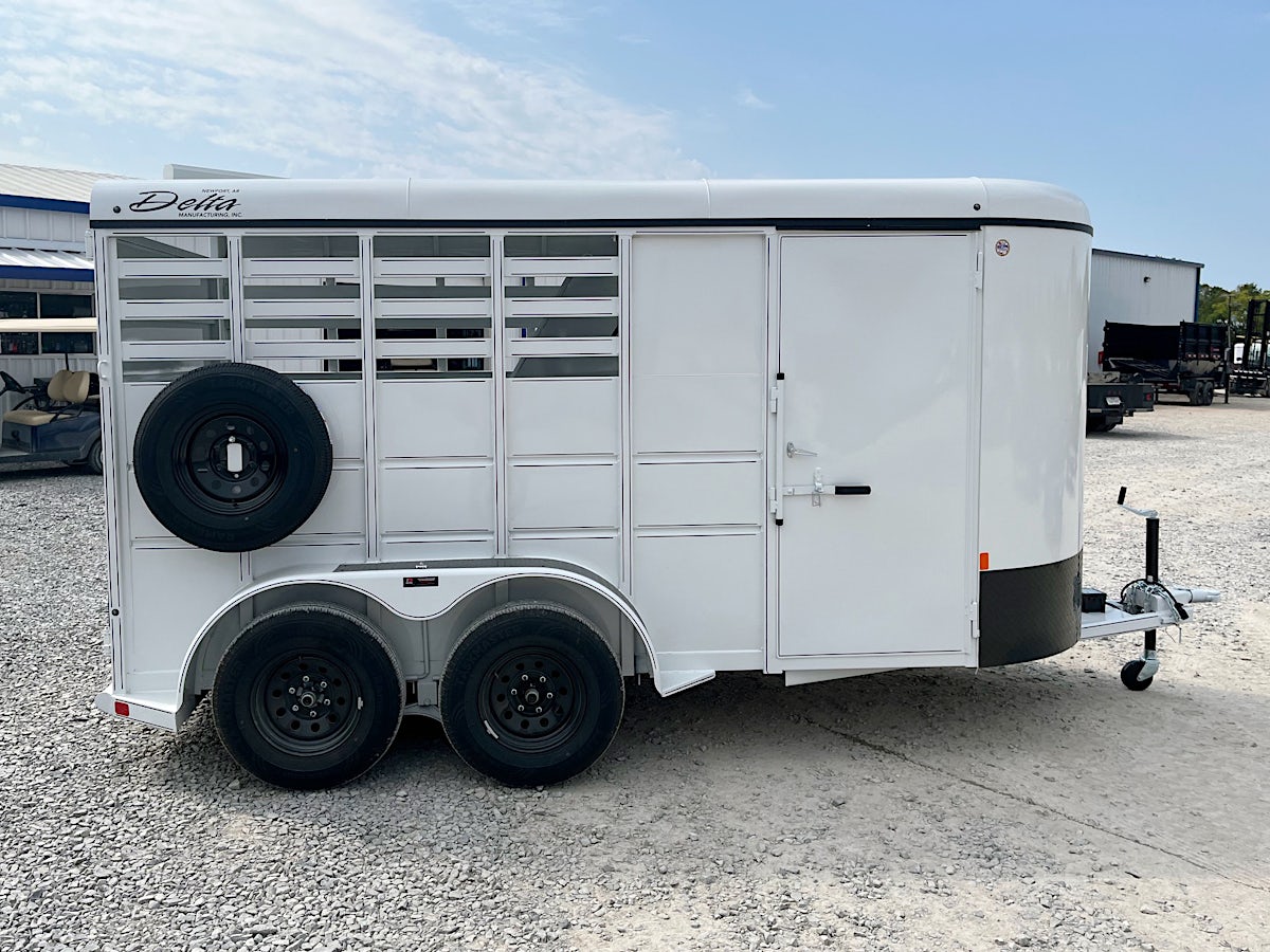 Delta 14' 500 Series 2 Horse Slant Stock Combo Trailer (RH) - Stock #85473 - Image 5 of 6 Delta 14' 500 Series 2 Horse Slant Stock Combo Trailer (RH) - Stock #85473 - Image 5 of 6