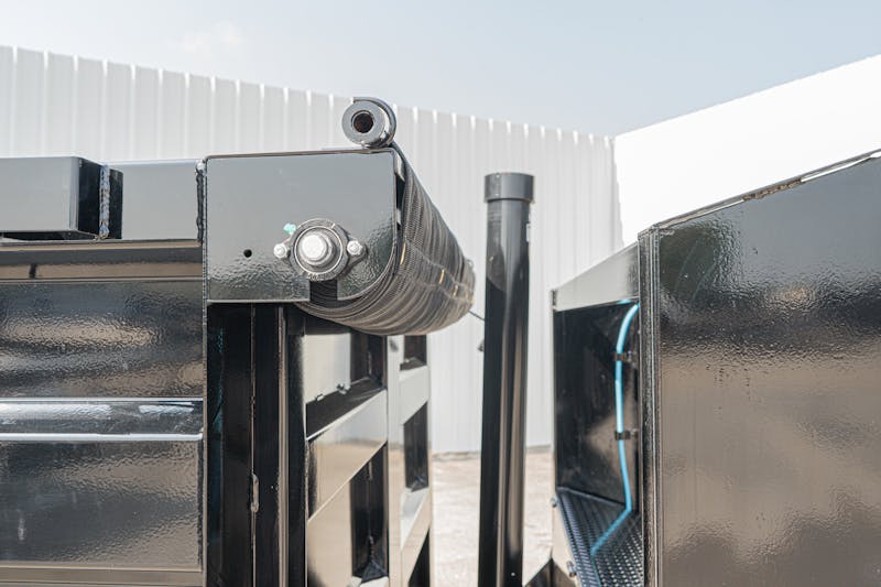 PJ Trailers 16ftx83in Gooseneck Telescopic Dump Trailer w  4ft Sides  DT