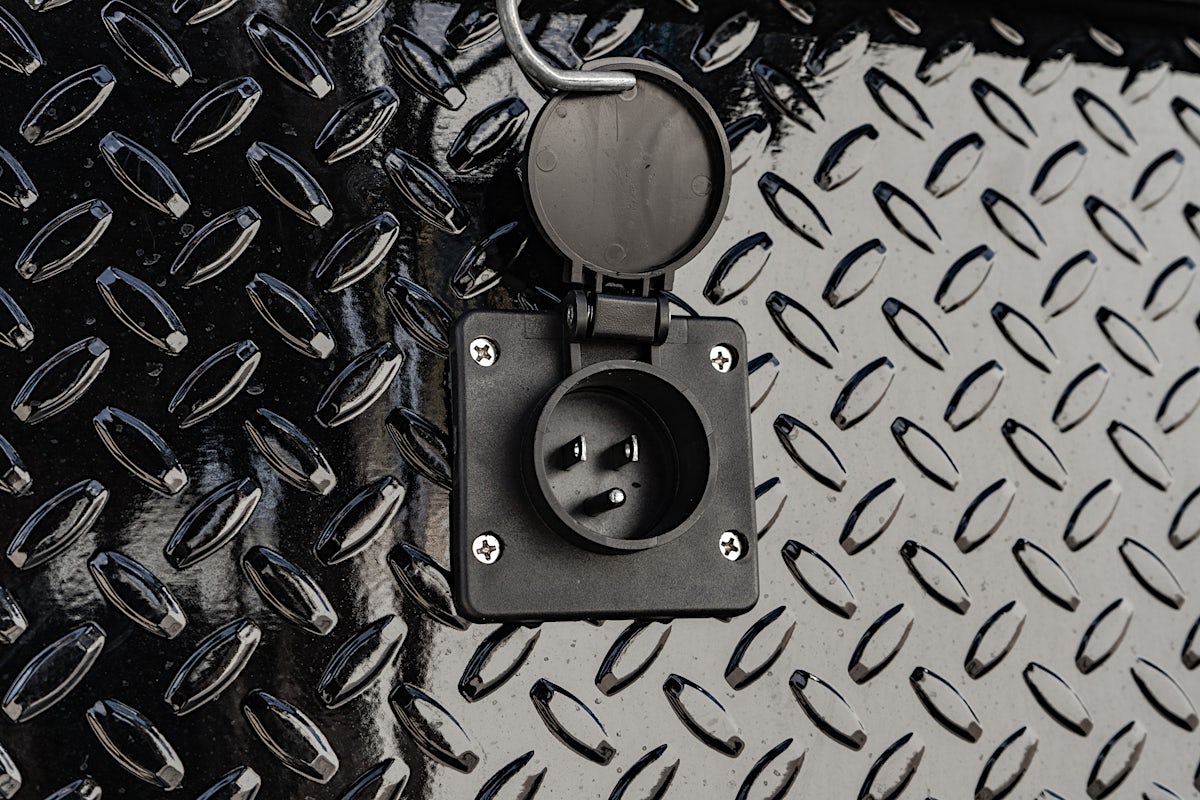 PJ Trailers 14'x83" GN Telescopic Dump Trailer w/ 4' Sides (DT) - Image 13