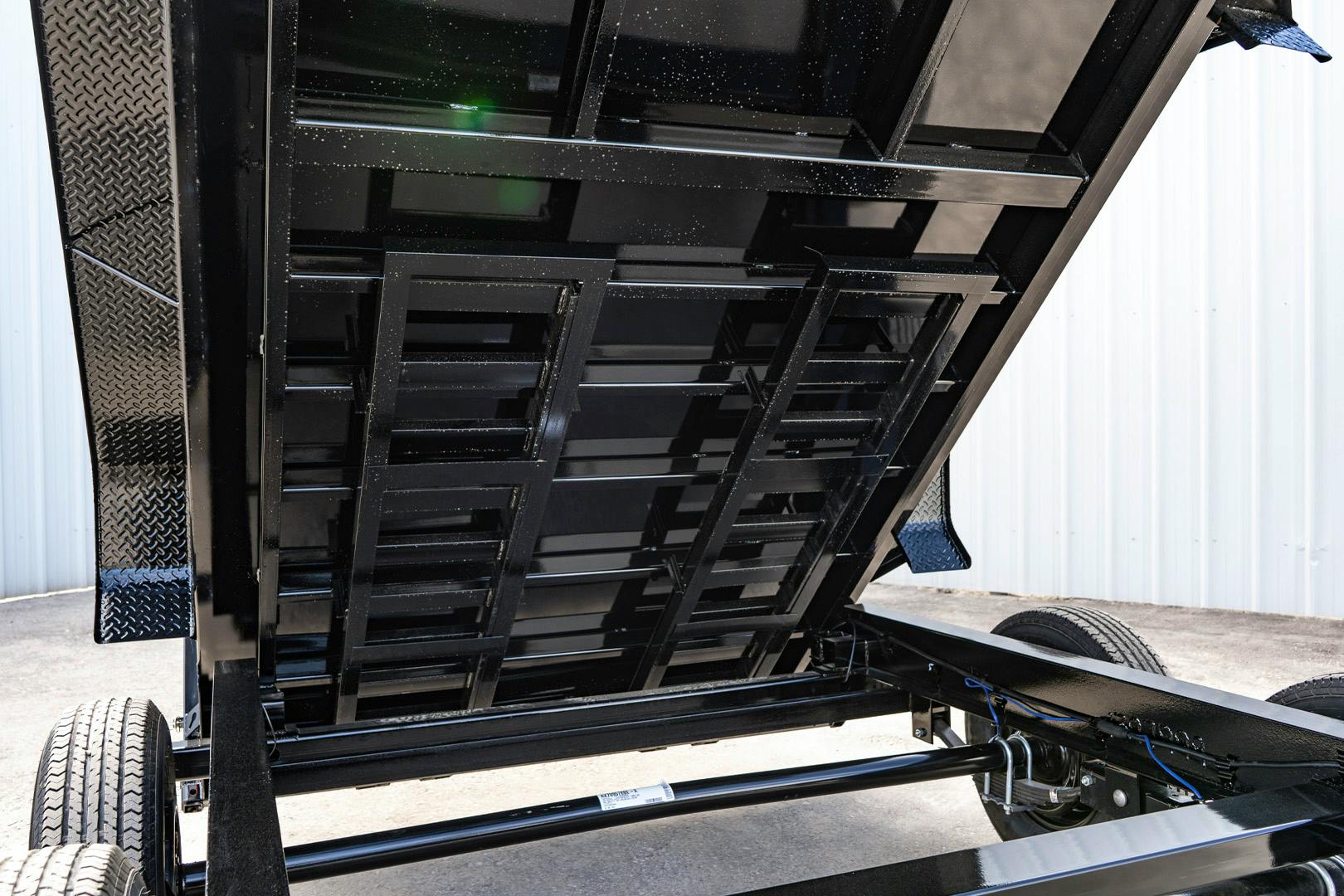 PJ Trailers 14'x83" GN Telescopic Dump Trailer w/ 4' Sides (DT) - Image 36