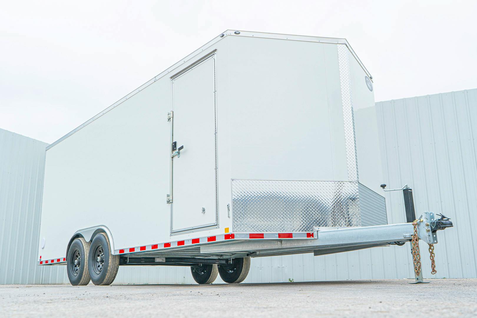 CellTech 8.5'x20' All-Steel Enclosed Cargo Trailer w/ Rear Ramp Door (C2) - Image 3