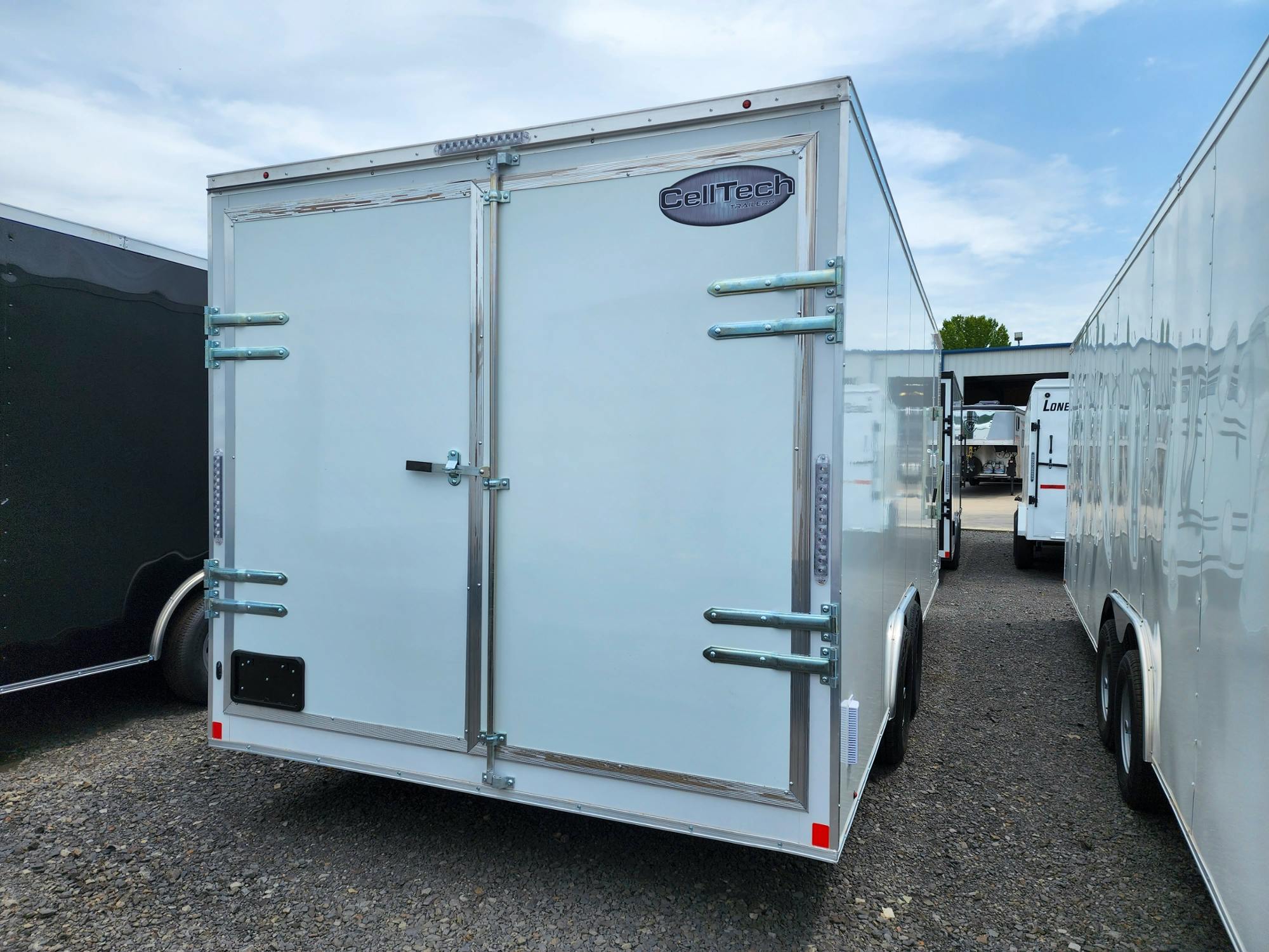 CellTech 8.5'x20' Enclosed Cargo Trailer w/ Rear Barn Doors (C2) - Image 4