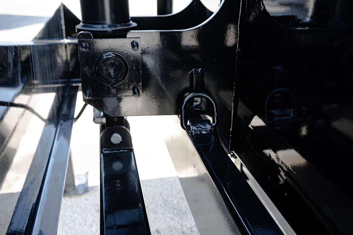 PJ Trailers 14'x83" GN Telescopic Dump Trailer w/ 3' Sides (DT) - Image 14