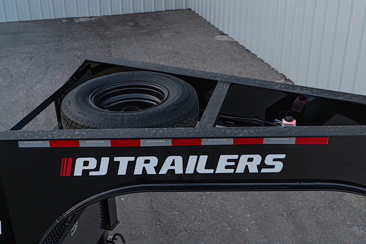 PJ Trailers 40'x102" Gooseneck Low Pro Flatbed Trailer w/ Duals (LD) - Image 5