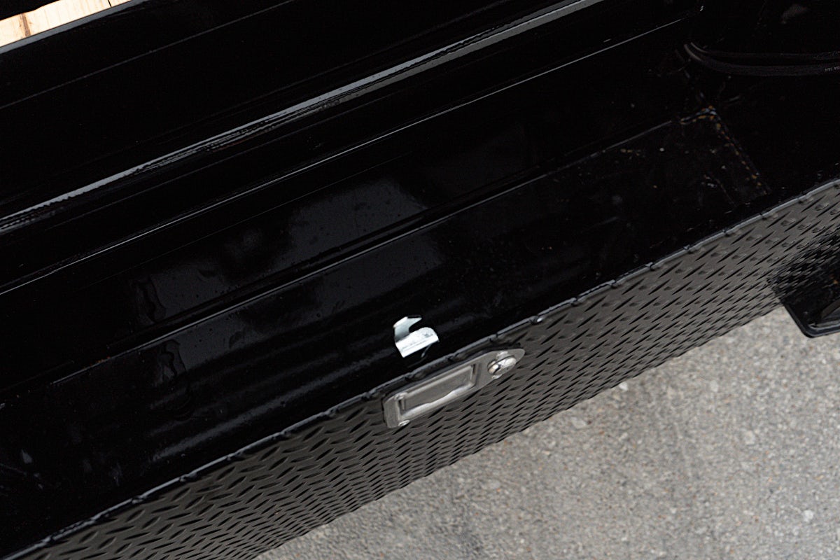 PJ Trailers 25'x102" Gooseneck Low Pro Flatbed Trailer w/ Duals (LD) - Image 15