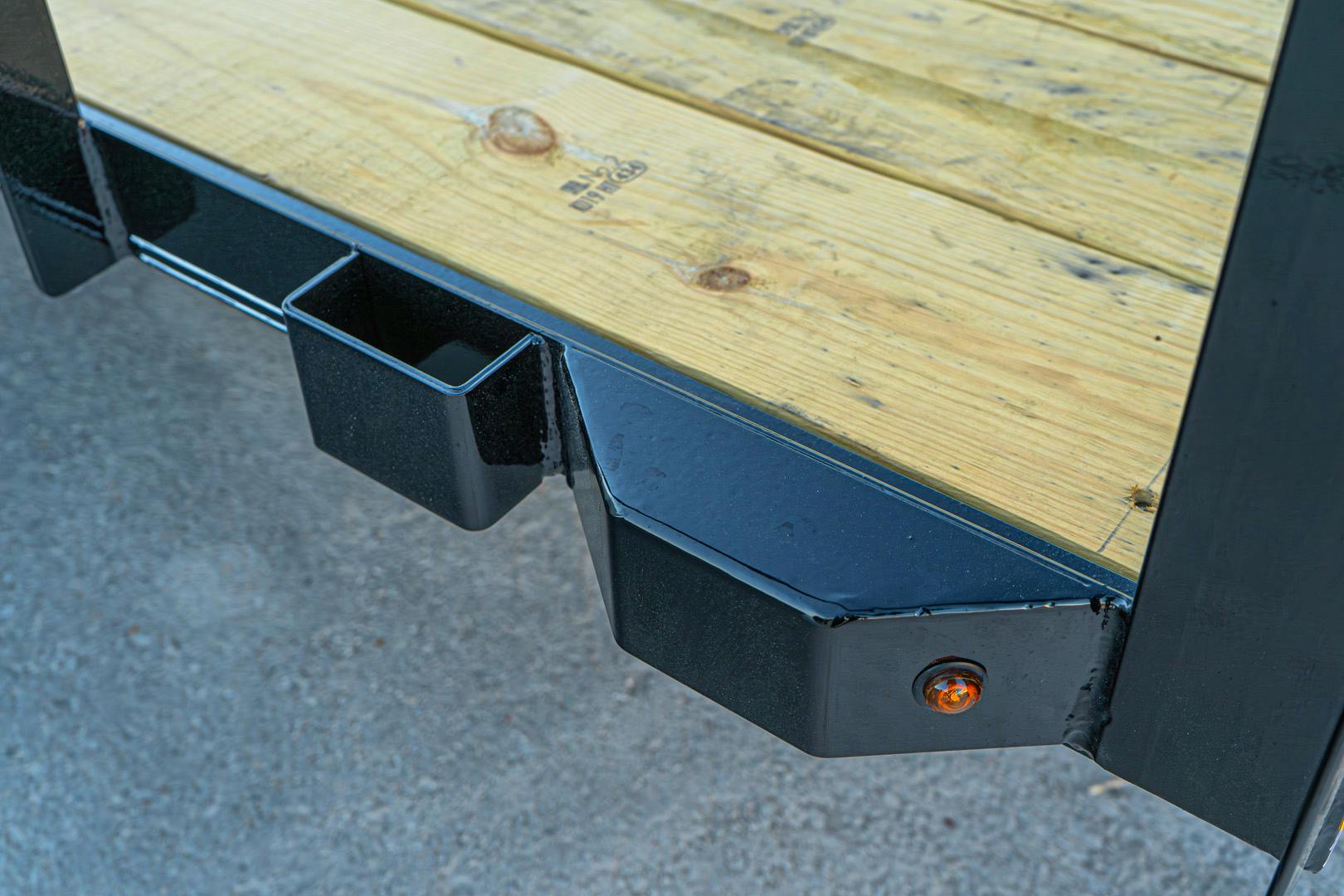 X-ON 20'x83" Utility Trailer w/ Slide-In Ramps (U2) - Image 8