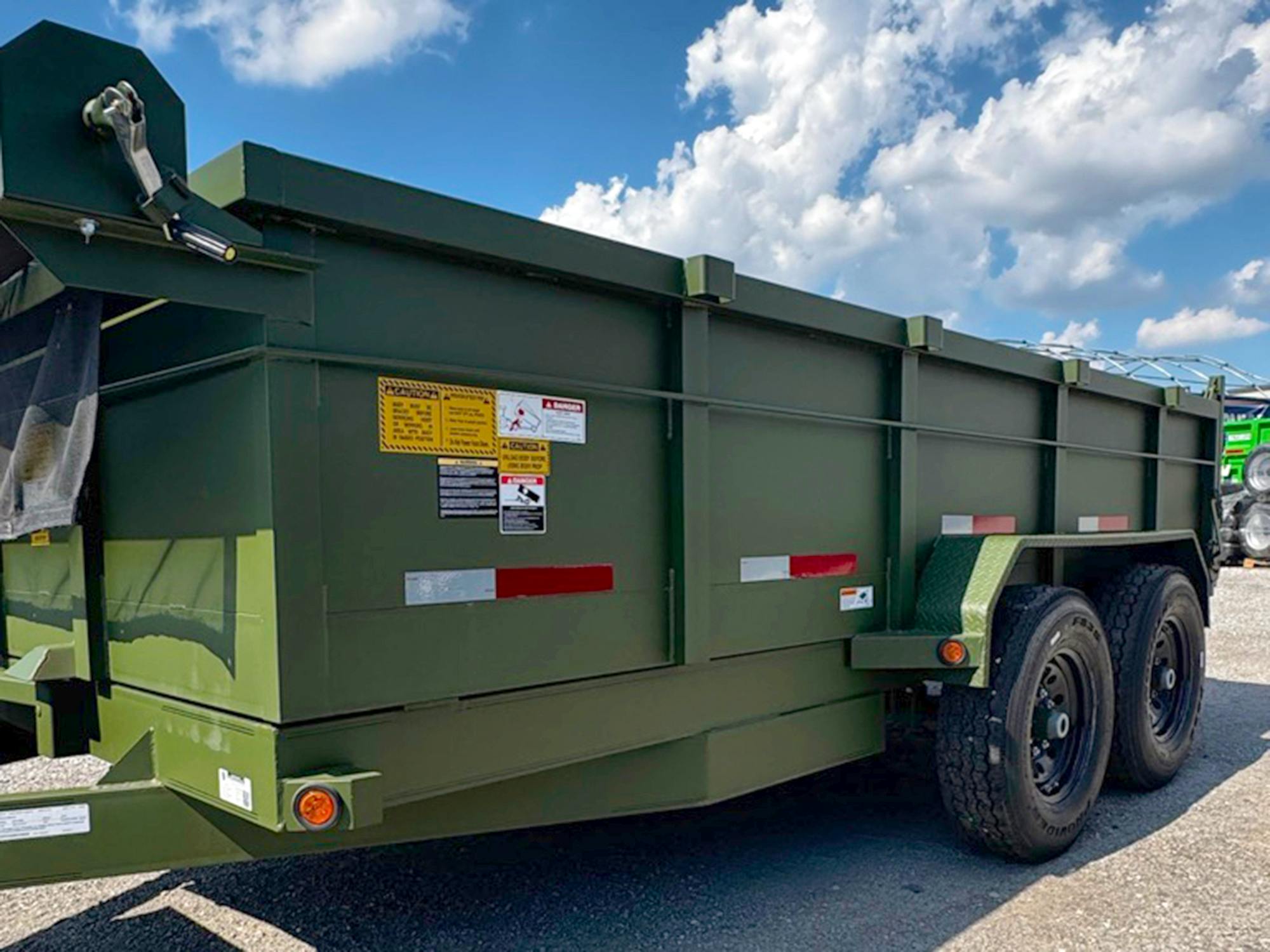 Texas Bragg 14'x83" Dump Trailer w/ 2ft Sides