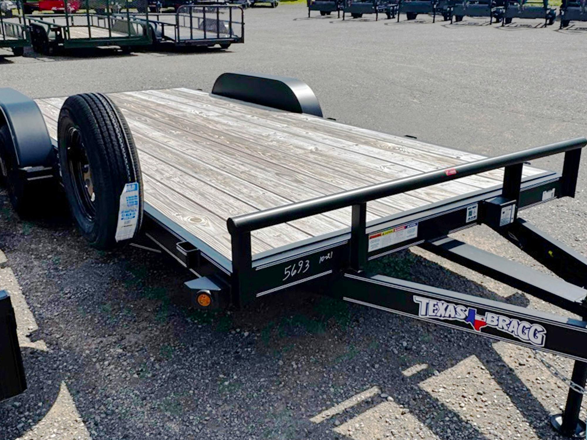 Texas Bragg 24'x83" Carhauler Trailer