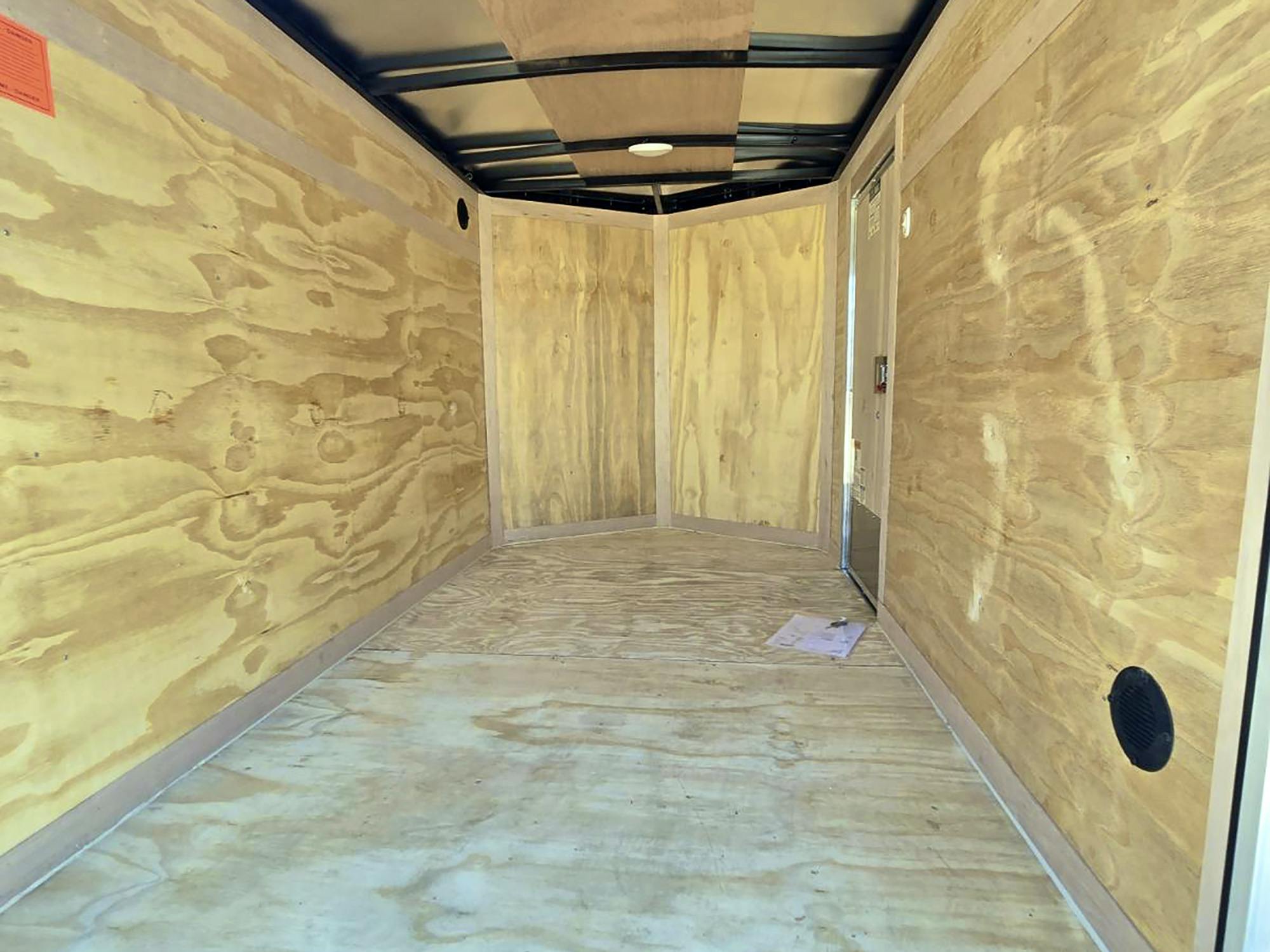 Continental Cargo 5'x8' Enclosed Cargo Trailer w/ Rear Ramp Doors (V-Series) - Stock #85873 - Image 2 of 4