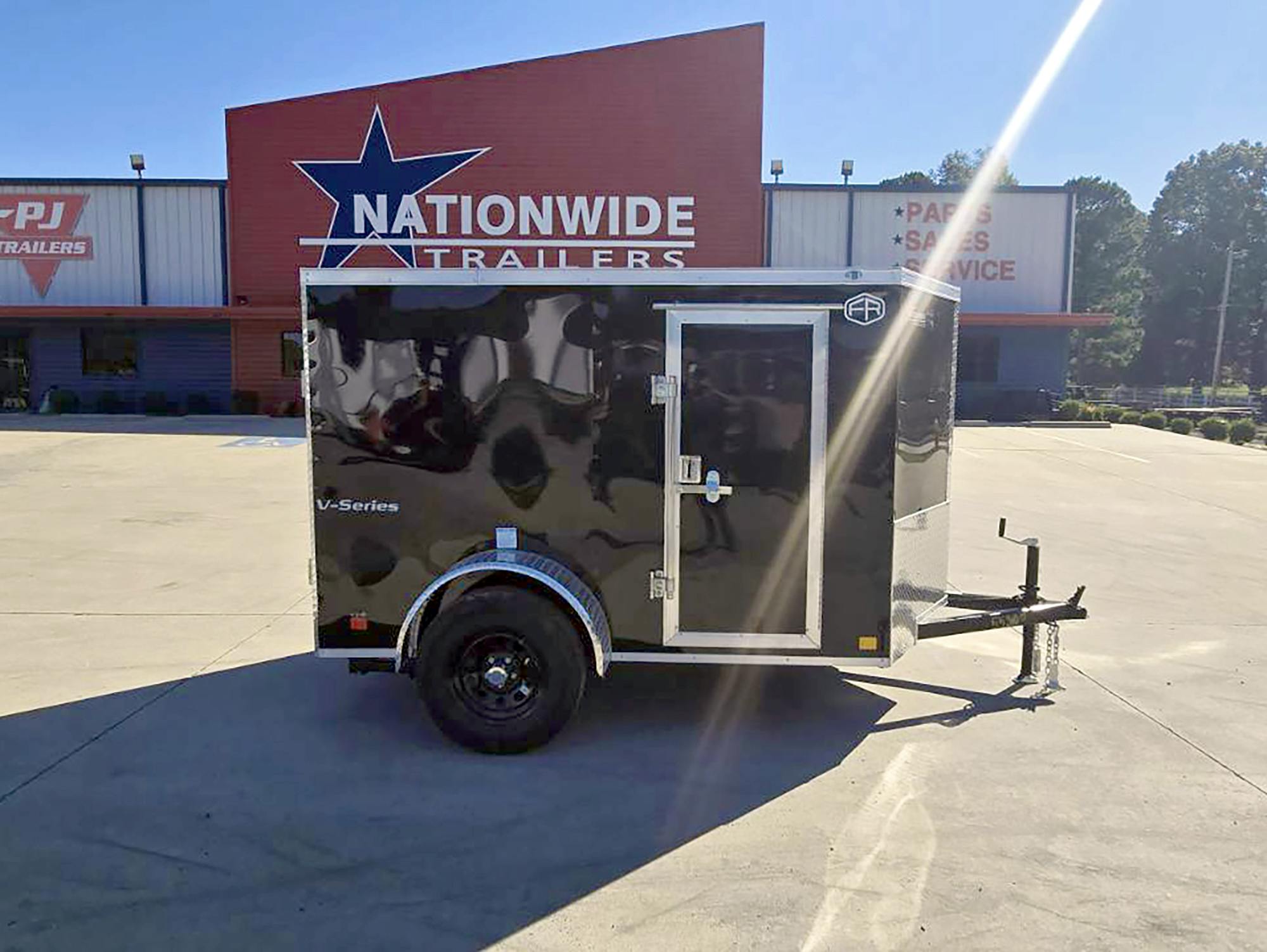 Continental Cargo 5'x8' Enclosed Cargo Trailer w/ Rear Ramp Doors (V-Series) - Stock #85873 - Image 1 of 4