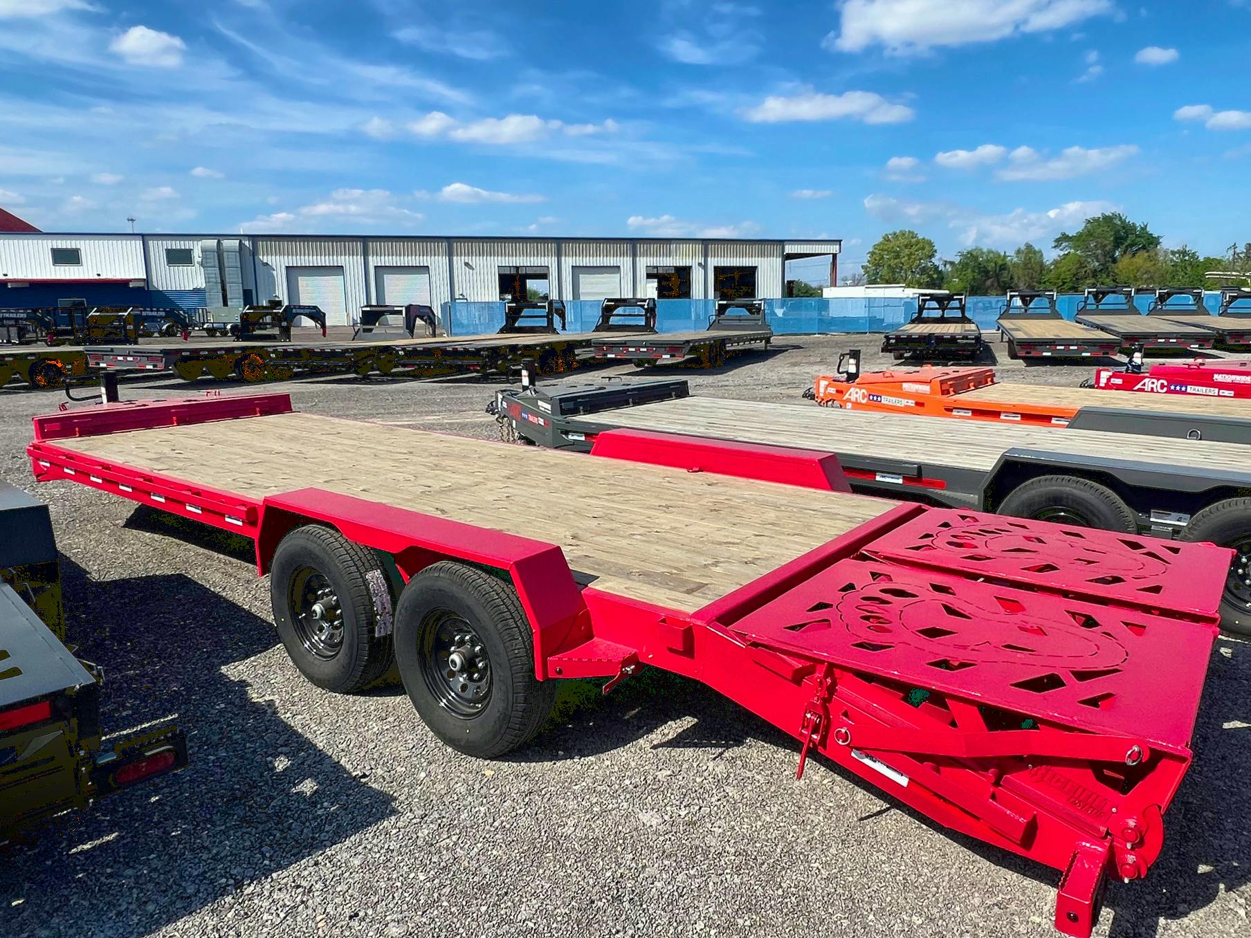 ARC Trailers 24'x83" 14K HD Equipment Hauler w/ 4' Dovetail & Bigfoot Ramps (BEQ) - Stock #85896 - Image 4 of 4