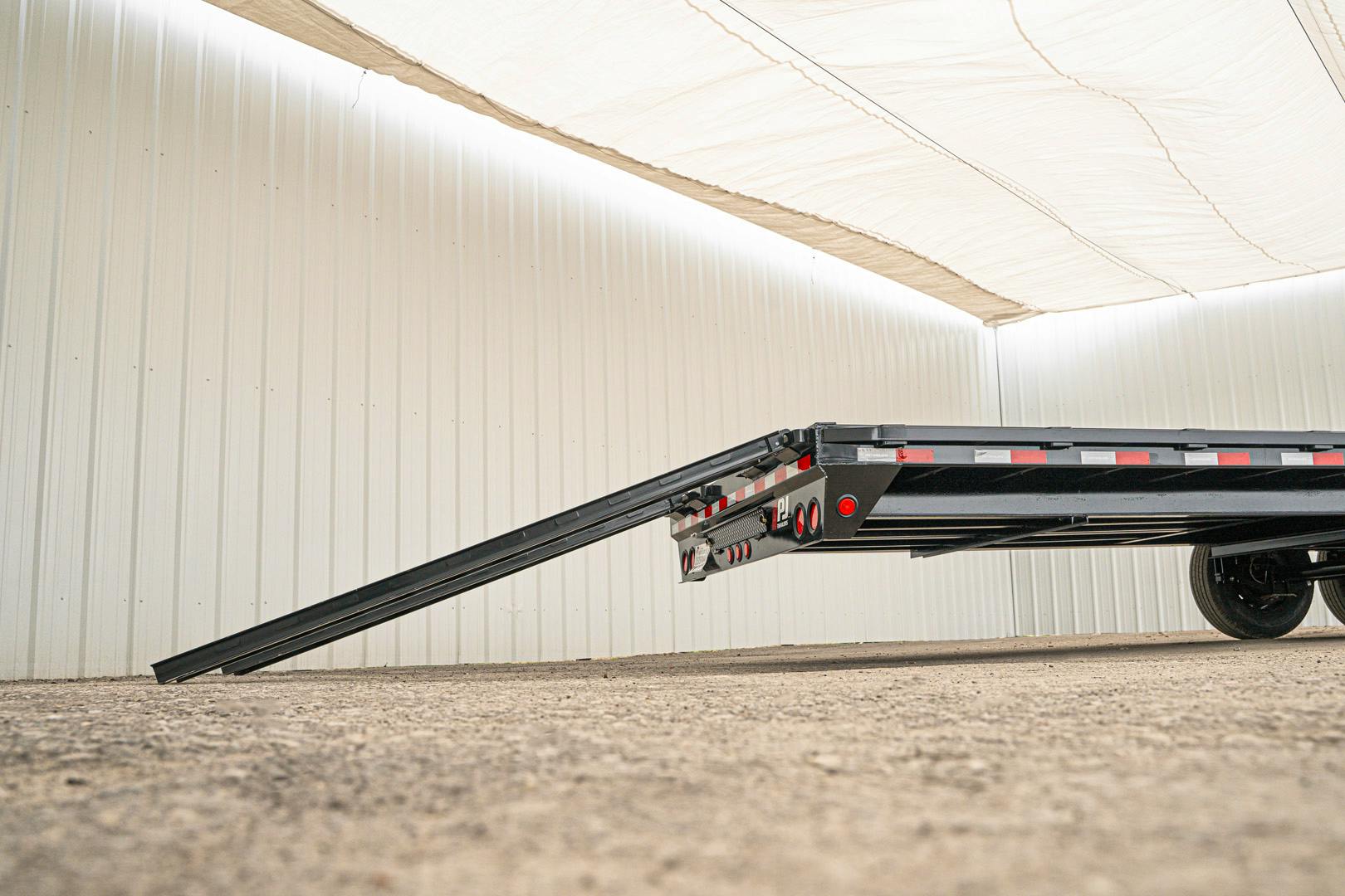 PJ Trailers 40'x102" 18k Gooseneck Flatbed Trailer w/ Singles (LX) - Image 17