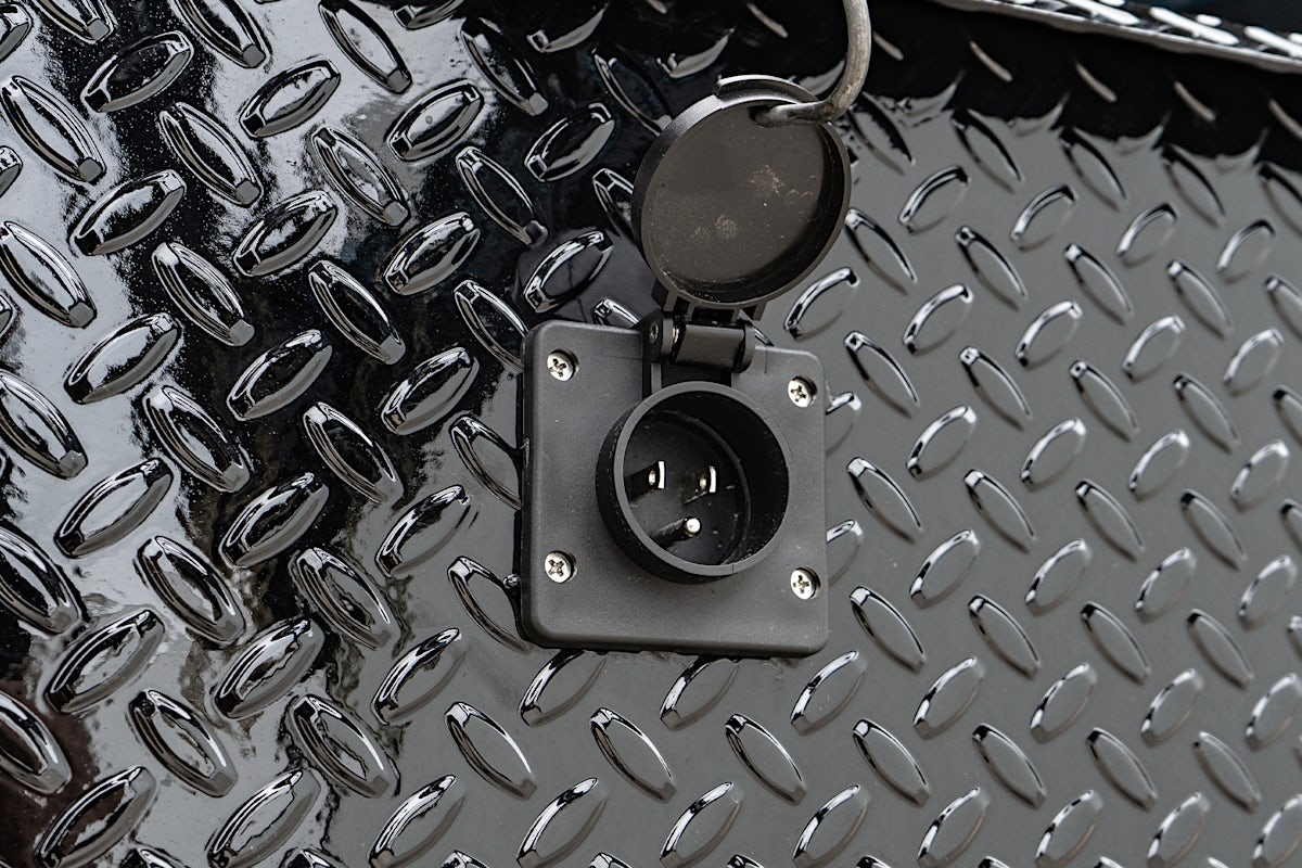 PJ Trailers 14'x83" 18k GN Low Pro Dump Trailer w/ 4' Sides (DX) - Image 12