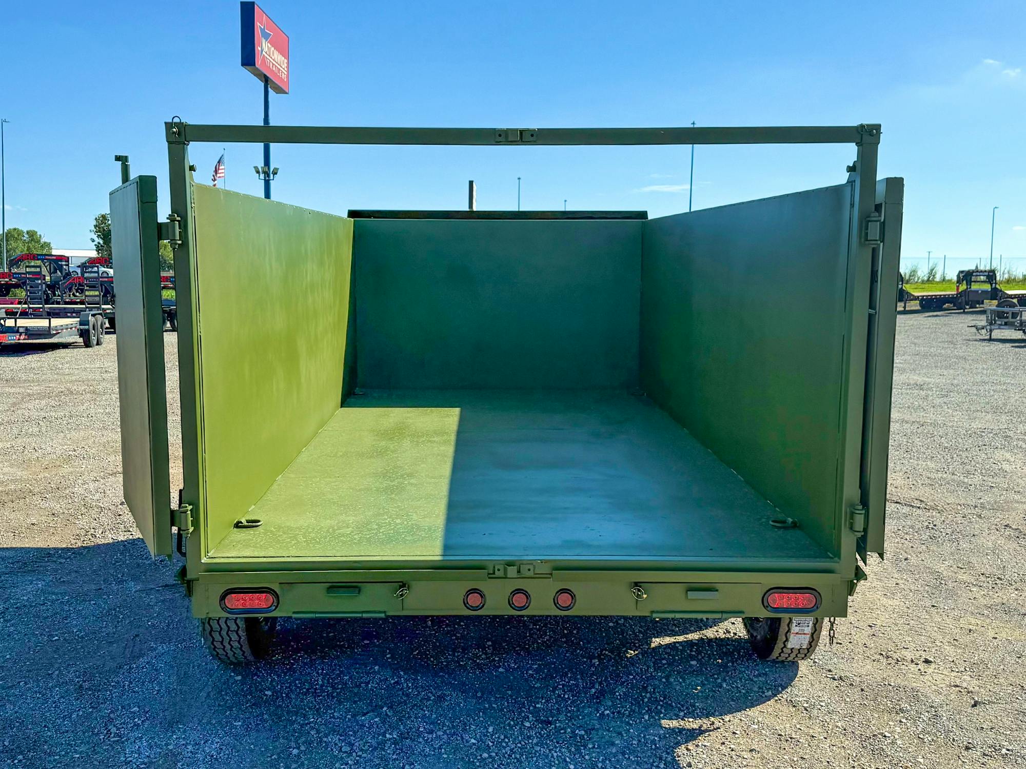 Texas Bragg 14'x83" Medium Duty Dump Trailer w/ 4ft Sides - Image 10