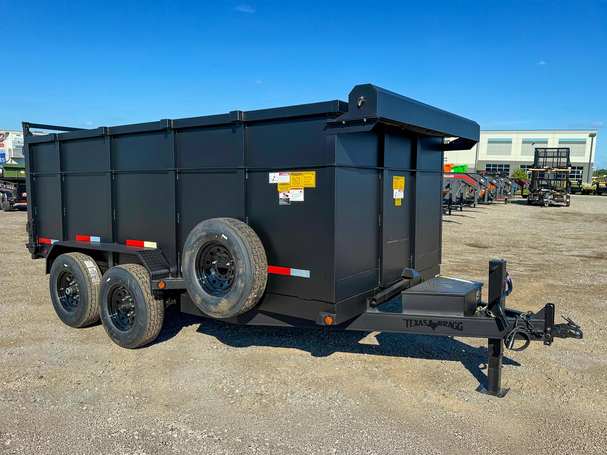 Texas Bragg 14'x83" Medium Duty Dump Trailer w/ 4ft Sides - Image 9