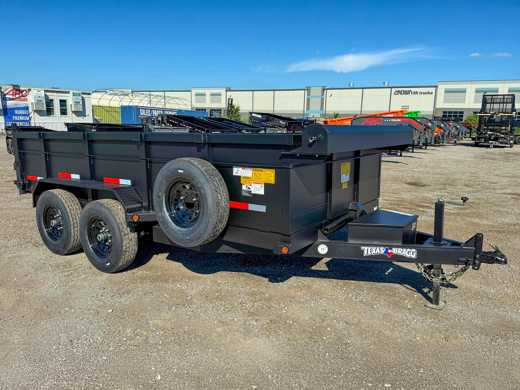 Texas Bragg 14'x83" Medium Duty Dump Trailer w/ 2ft Sides - Image 9