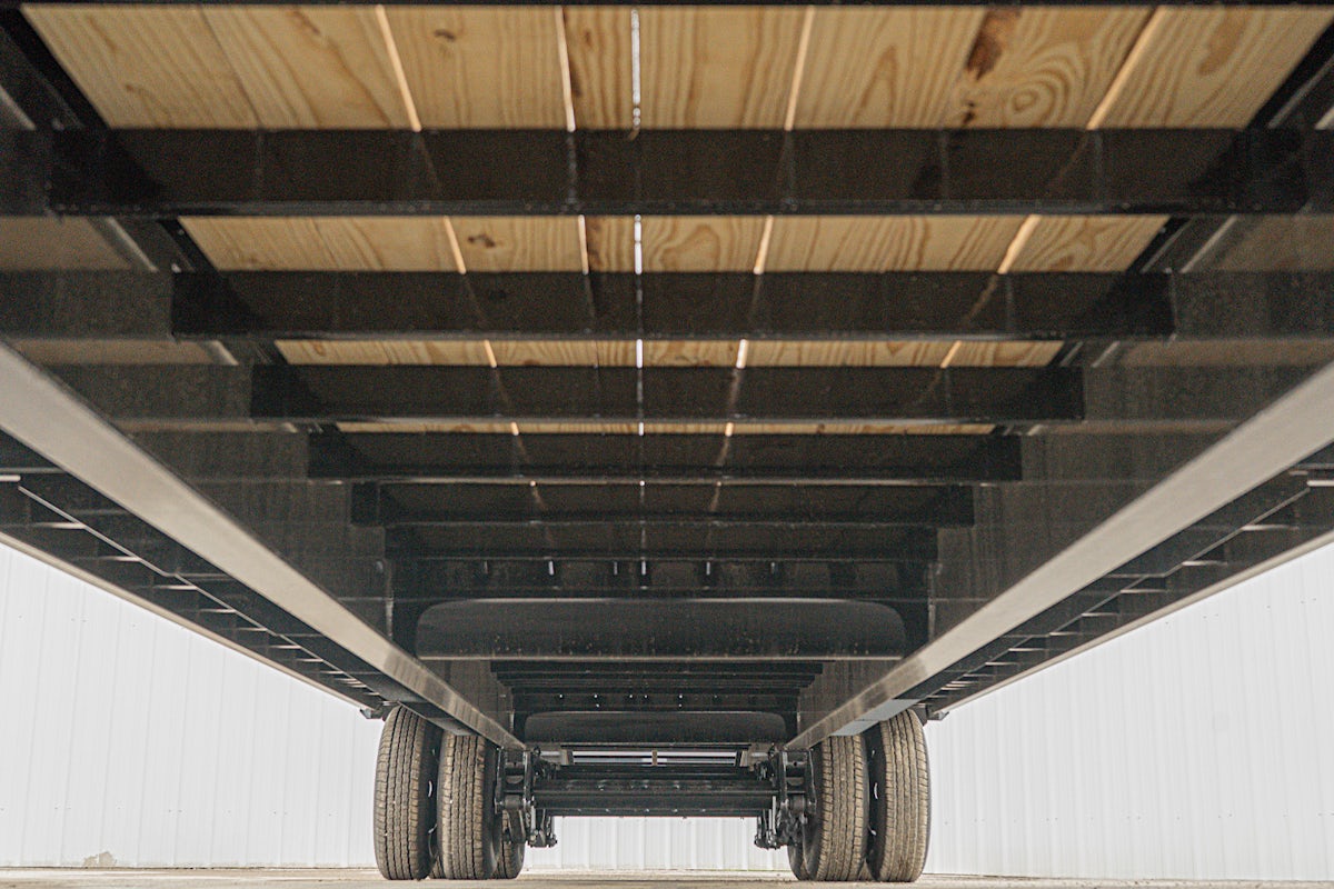 PJ Trailers 40'x102" Gooseneck Low Pro Flatbed Trailer w/ Duals (LD) - Image 19