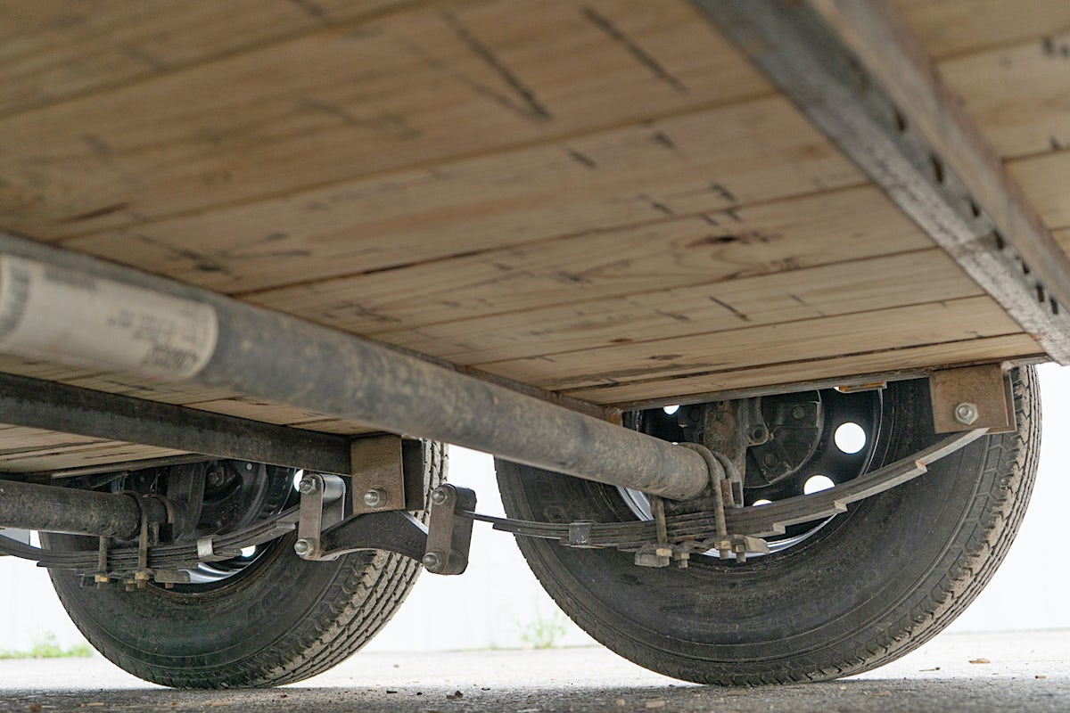 Delta 16' Livestock Trailer w/ Tandem Axle (RL) - Stock #86083 - Image 10 of 19 Delta 16' Livestock Trailer w/ Tandem Axle (RL) - Stock #86083 - Image 10 of 19