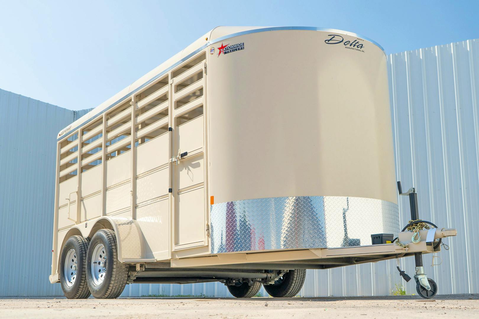 Delta 16' Livestock Trailer w/ Tandem Axle (RL) - Stock #86084 - Image 3 of 19