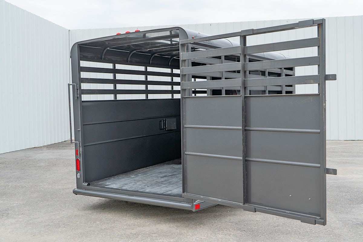 Delta 16' Livestock Trailer w/ Tandem Axle (RL) - Stock #86085 - Image 16 of 19 Delta 16' Livestock Trailer w/ Tandem Axle (RL) - Stock #86085 - Image 16 of 19