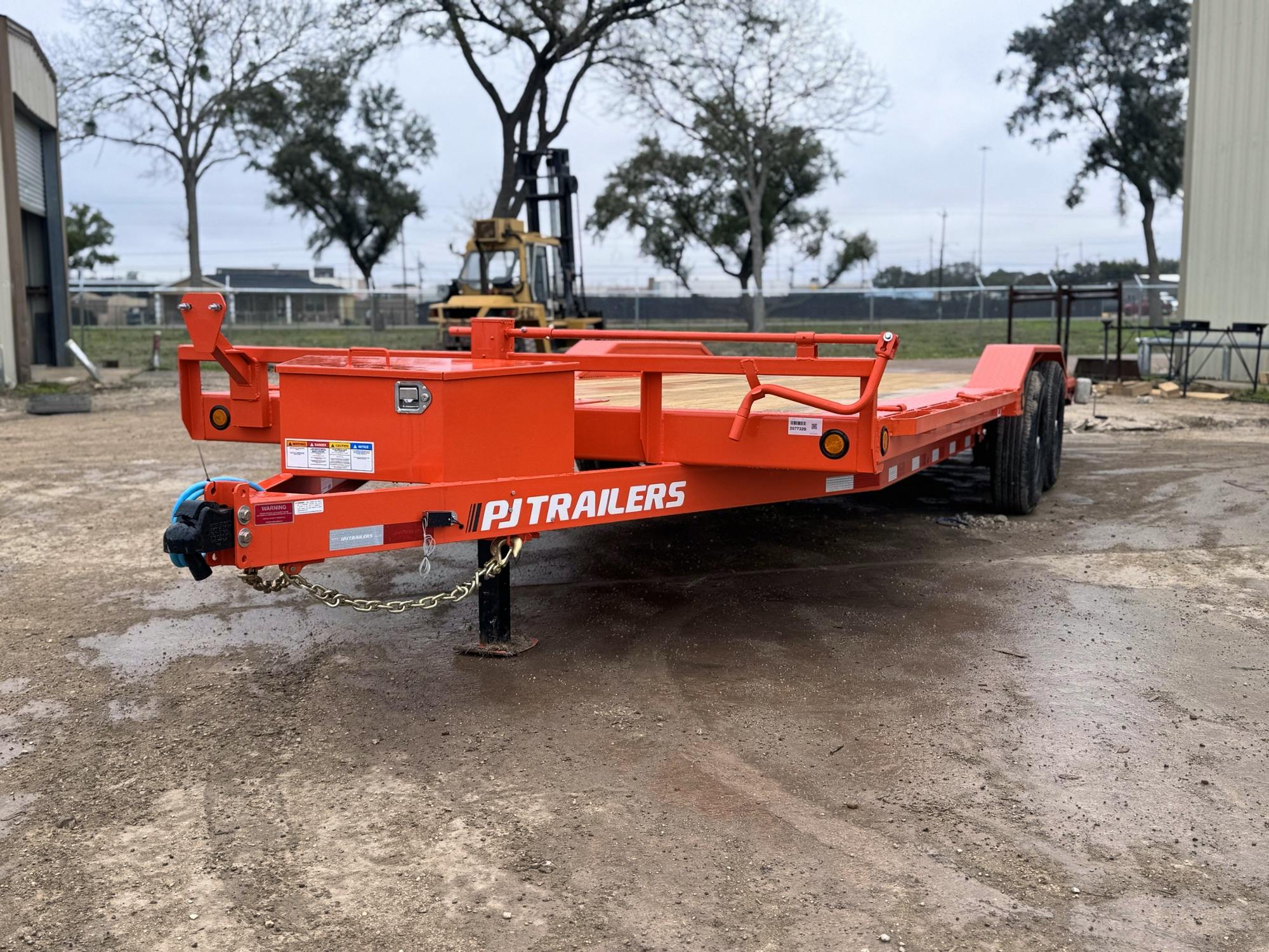 PJ Trailers 22'x102" 6" Channel Super-Wide Equipment Trailer (B6) - Image 1