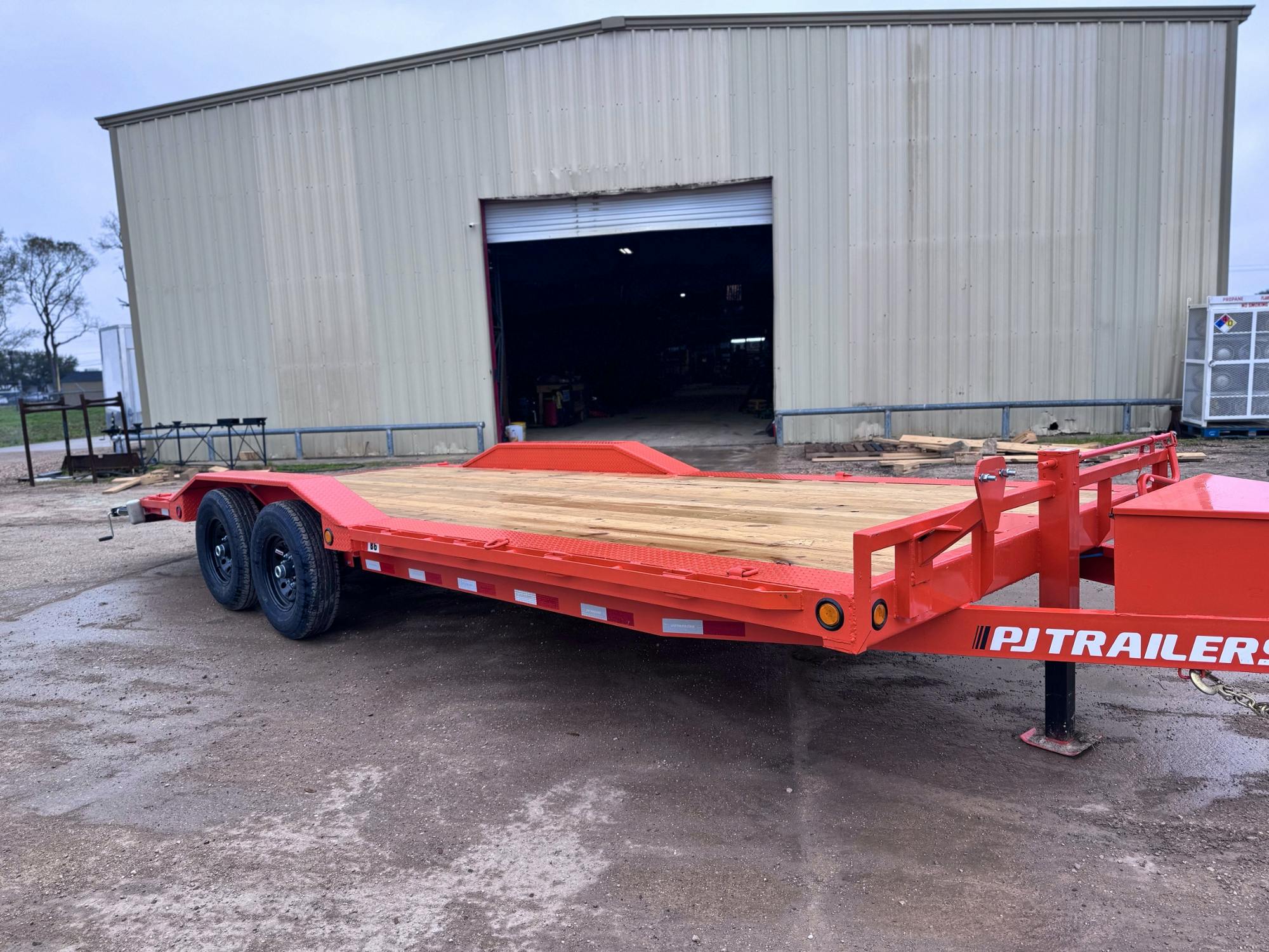 PJ Trailers 22'x102" 6" Channel Super-Wide Equipment Trailer (B6) - Image 3