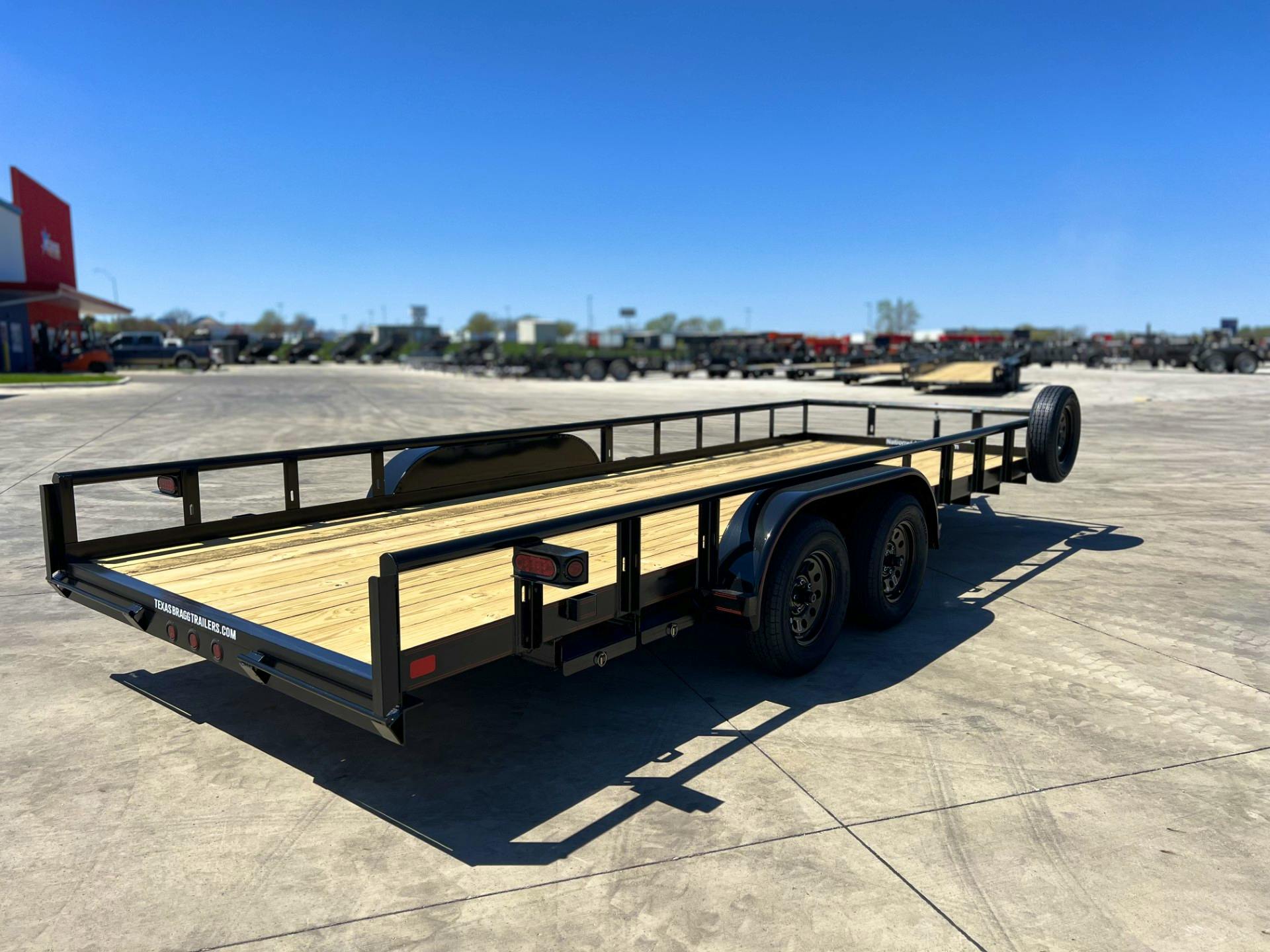 Texas Bragg 20'x83" Utility Trailer w/ Slide-In Ramps (U2) - Stock #86207 - Image 3 of 6