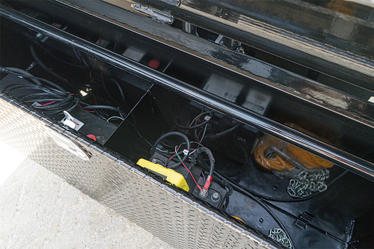 PJ Trailers 16'x83" Gooseneck Telescopic Dump Trailer w/ 4' Sides (DT) - Image 13