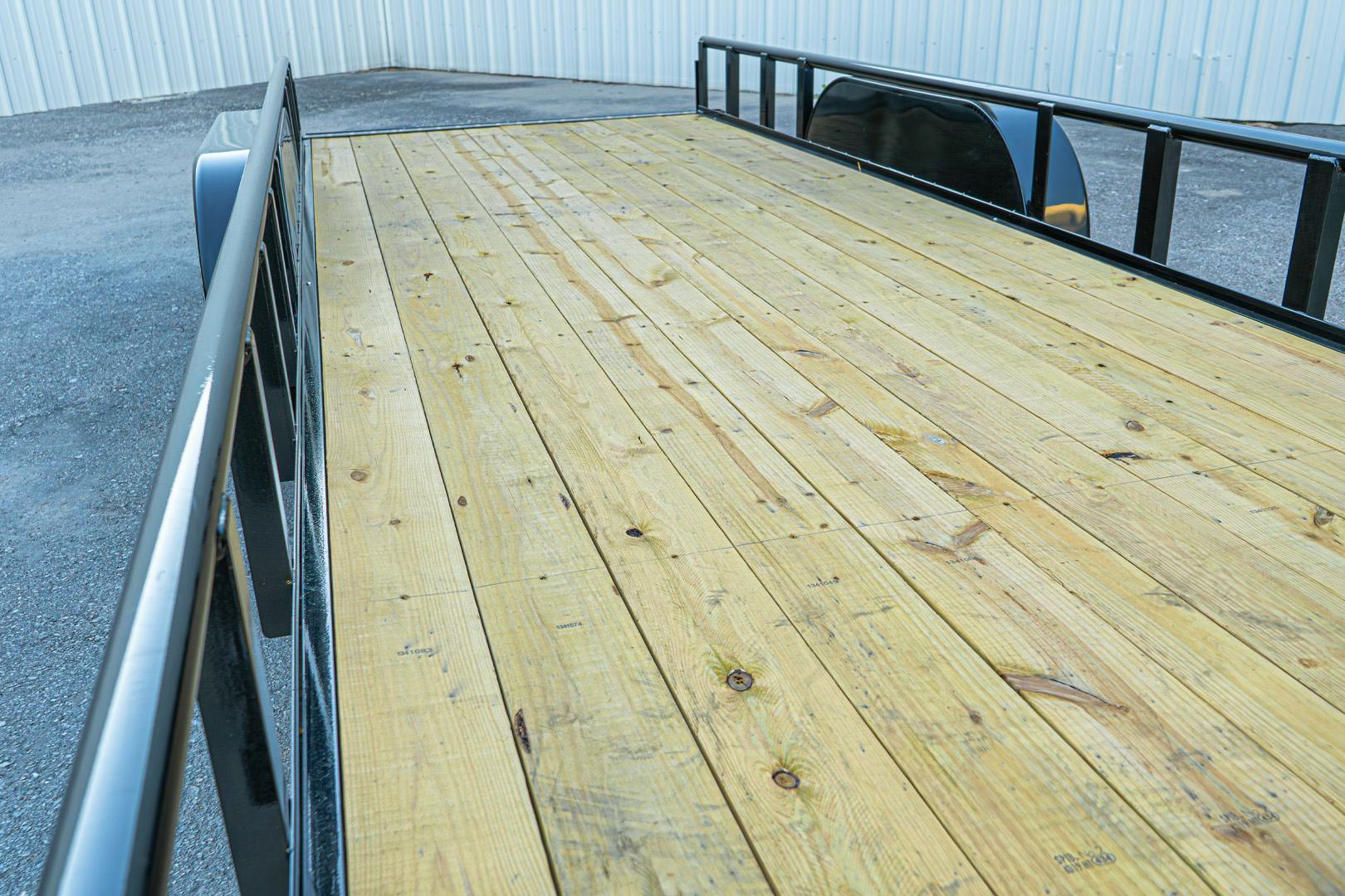 X-ON 20'x83" Utility Trailer w/ Slide-In Ramps (U2) - Image 7