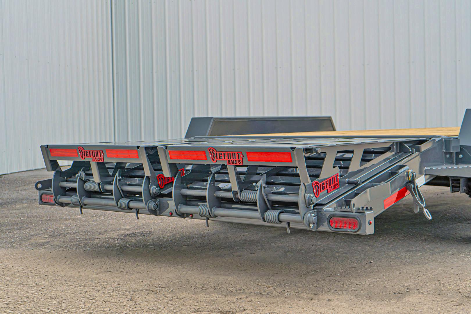 ARC Trailers 22'x83" HD Equipment Trailer w/ 4' Dovetail & Bigfoot Ramps (BEQ) - Image 2