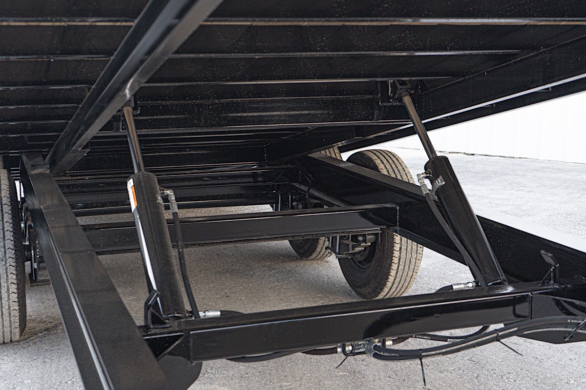 PJ Trailers 26'x102" Gooseneck Deckover Power Tilt Trailer (T8) - Image 22