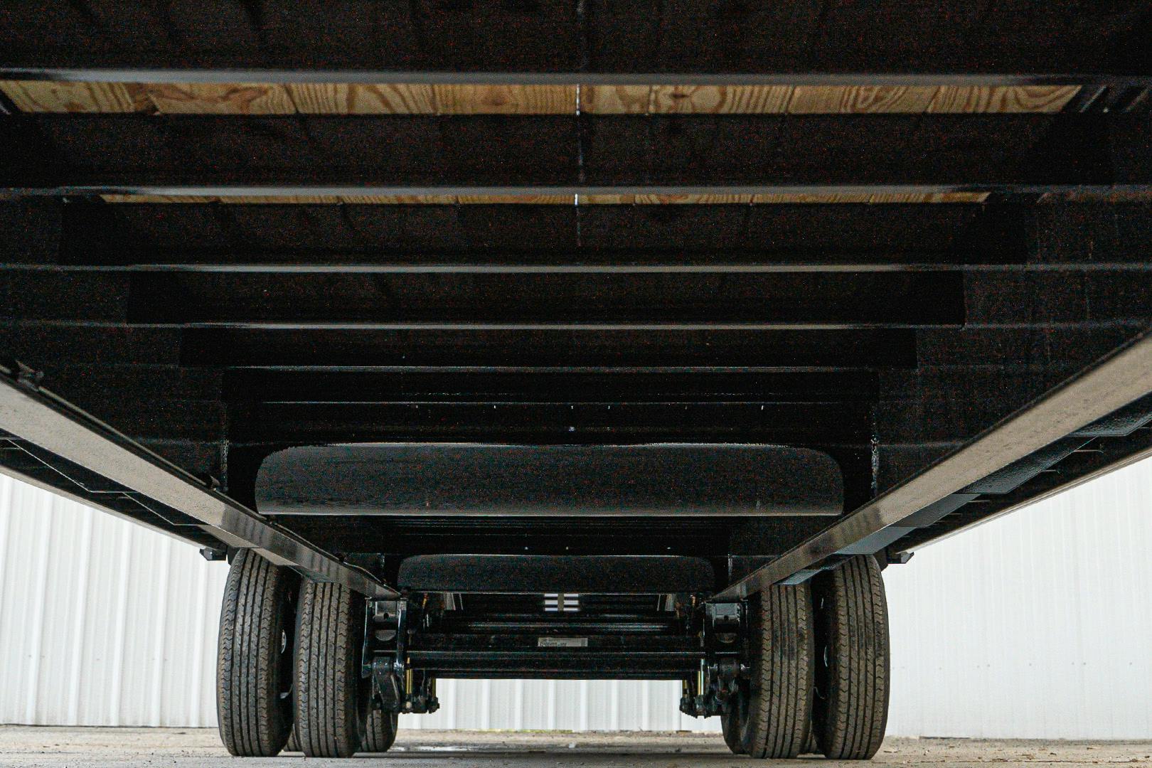 PJ Trailers 40'x102" Gooseneck Low Pro Flatbed Trailer w/ Duals (LD) - Image 13