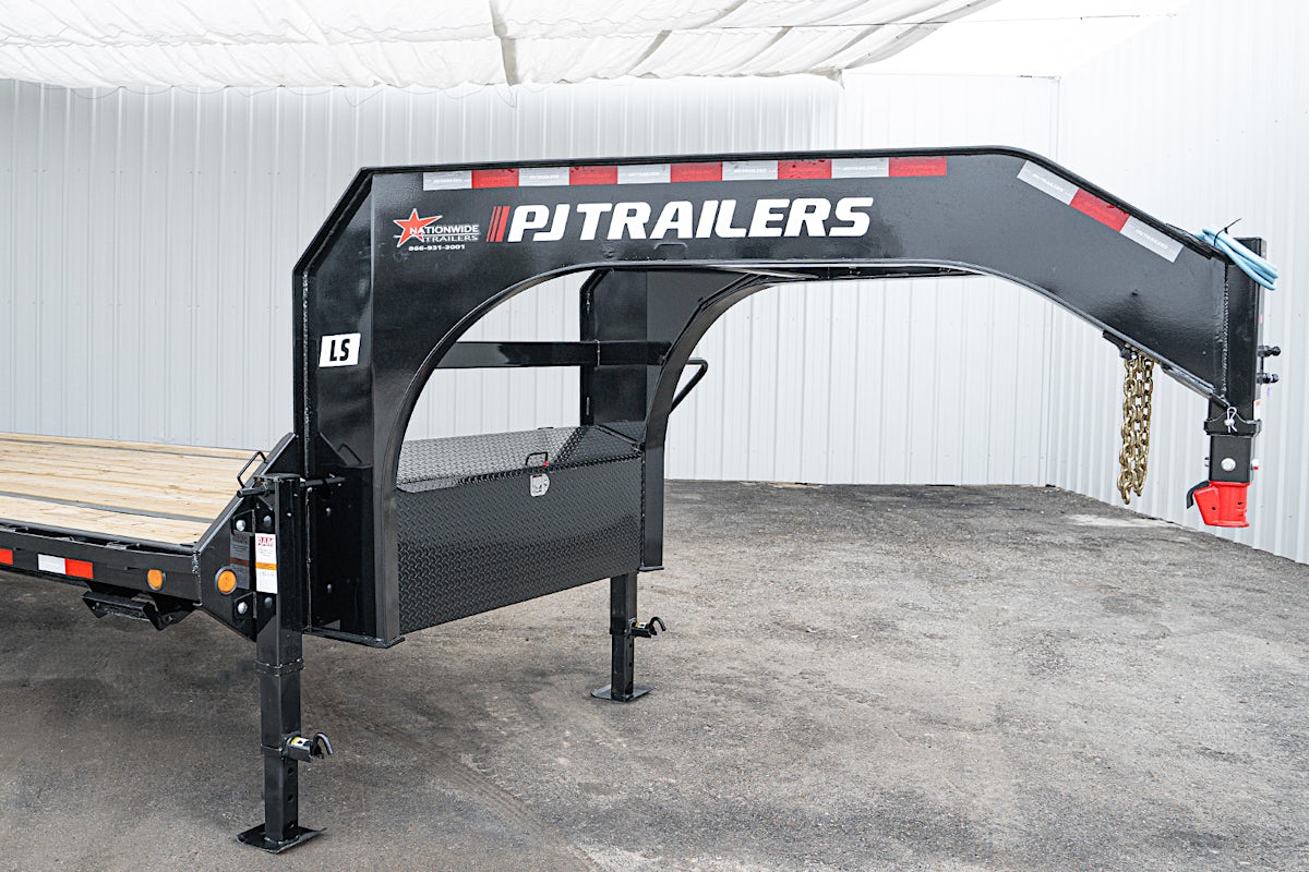 PJ Trailers 32'x102" Gooseneck Low Pro Flatbed Trailer w/ Singles (LS) - Image 4