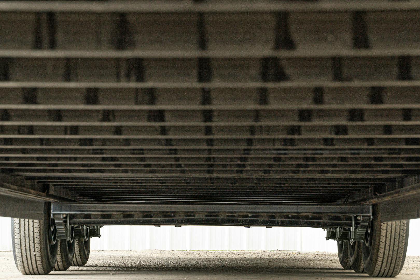 PJ Trailers 40'x81" GN 8" Channel S/W Equipment Trailer w/ Triple Axles (B8) - Image 8