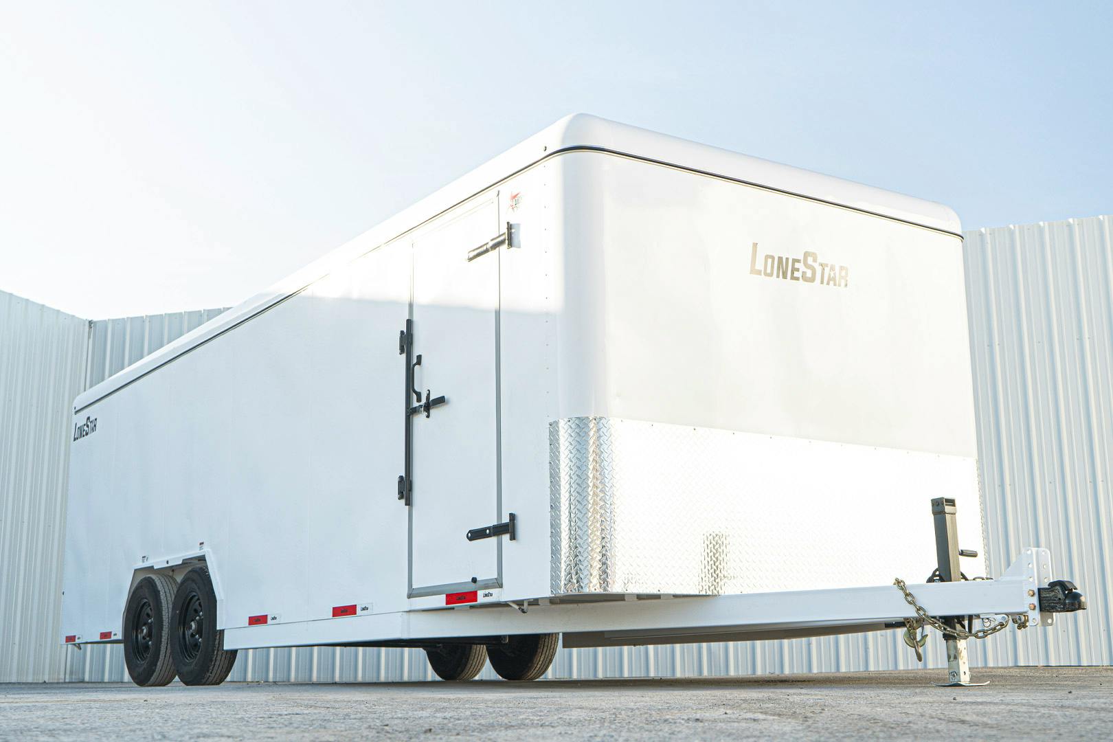 LoneStar 8.5'x24' 14k Steel Enclosed Cargo Trailer w/ Rear Barn Doors (C2) - Stock #86369 - Image 3 of 12