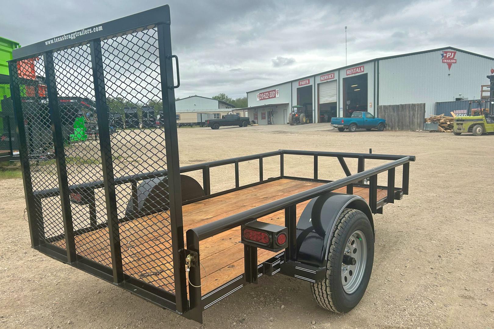 Texas Bragg 10'x60" Utility Trailer w/ 3' Gate (U1)