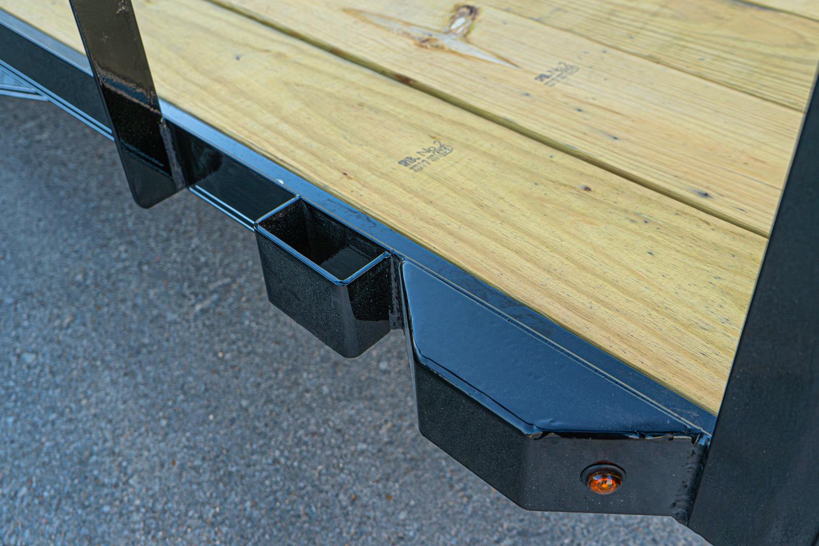 X-ON 16'x83" Utility Trailer w/ Slide-In Ramps (U2) - Image 7