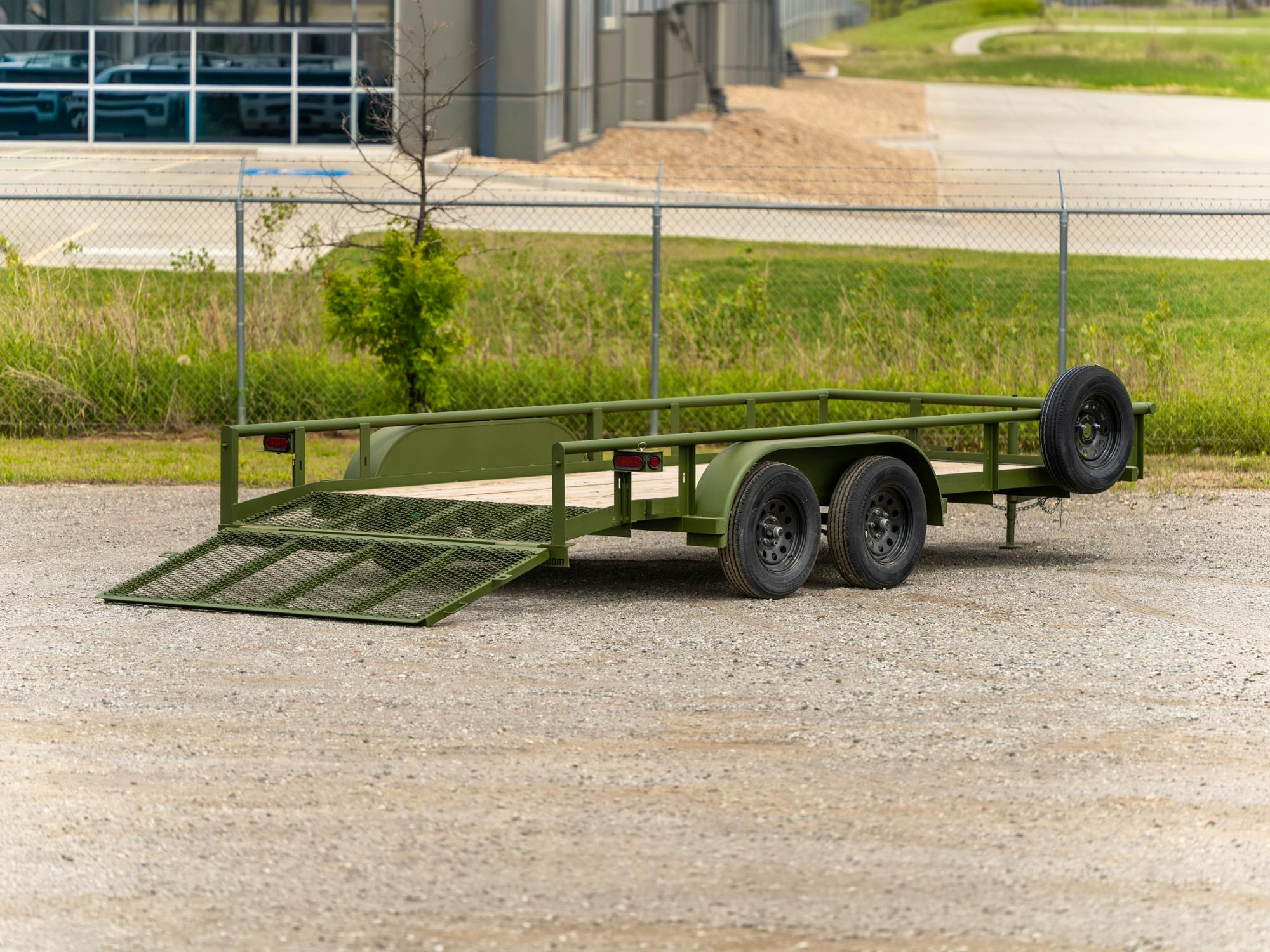 Texas Bragg 16'x83" Utility Trailer w/ 2' Dovetail & 3' Gate (U2) - Stock #86490 - Image 3 of 3