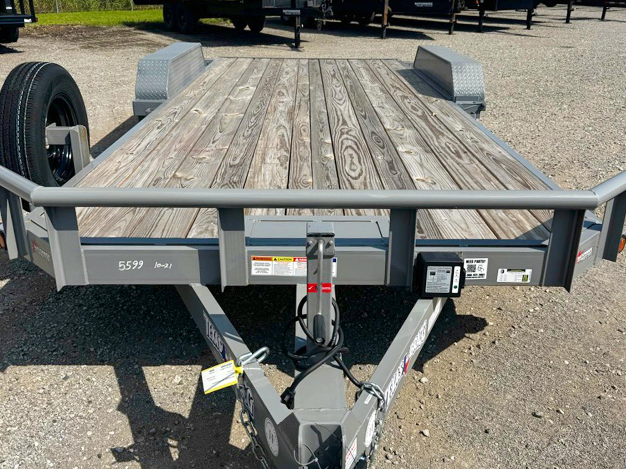 Texas Bragg 20'x83" Car Trailer w/ 2' Dovetail