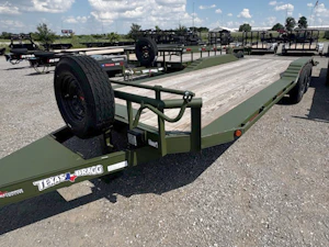 Texas Bragg 18'x83" Car Trailer w/ 2' Dovetail