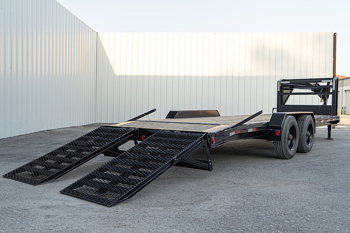 PJ Trailers 24'x82" Gooseneck 10" Pro I-Beam Equipment Trailer (H5) - Image 17