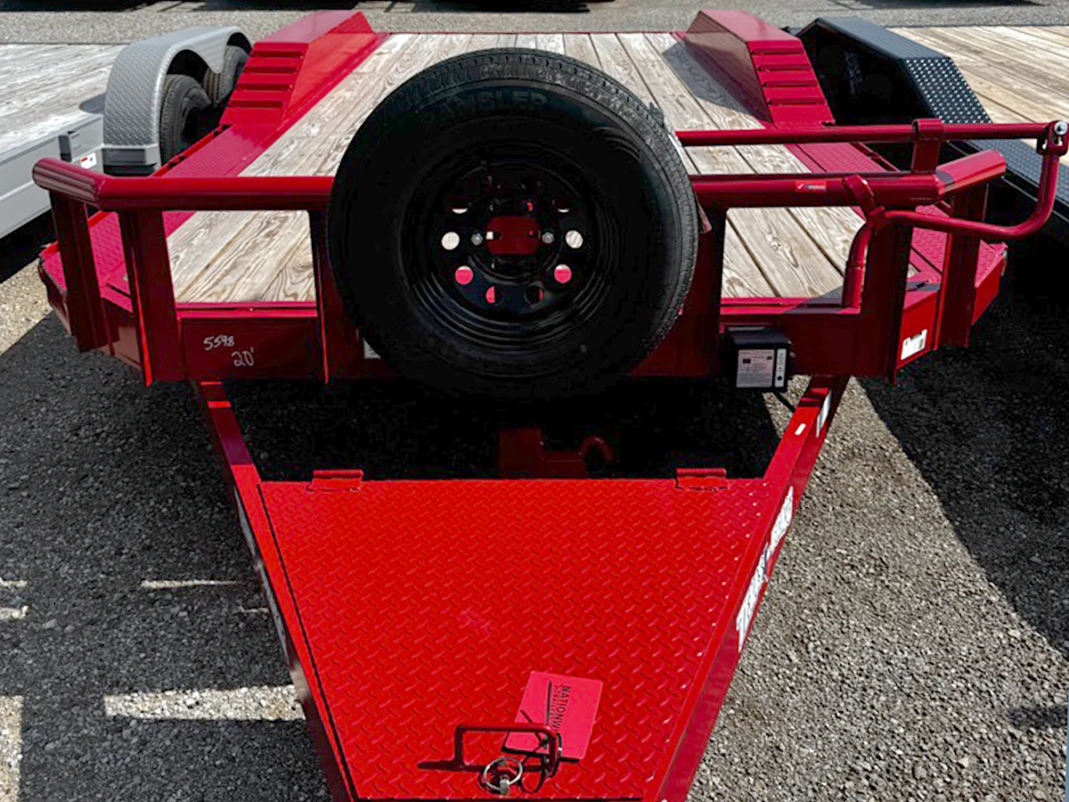 Texas Bragg 20'x102" Equipment Trailer w/ 2' Dovetail - Stock #86522 - Image 2 of 4 Texas Bragg 20'x102" Equipment Trailer w/ 2' Dovetail - Stock #86522 - Image 2 of 4